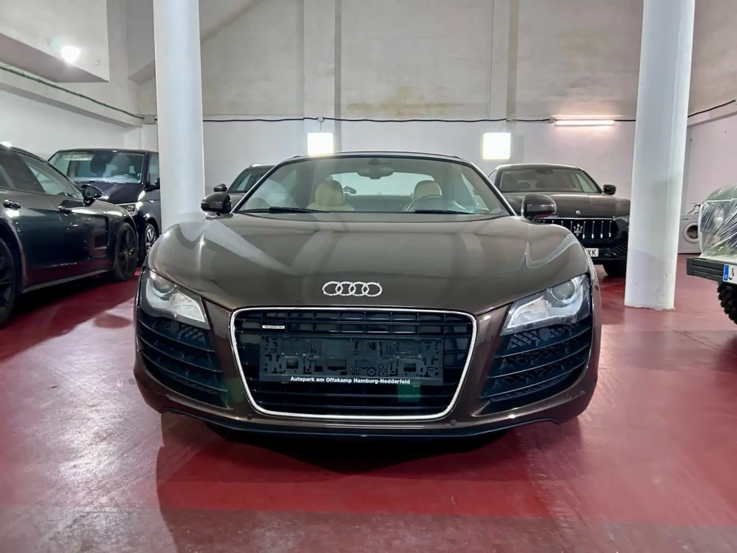 Audi R8 Descapotable Automático de 2 Puertas Marrón - 2