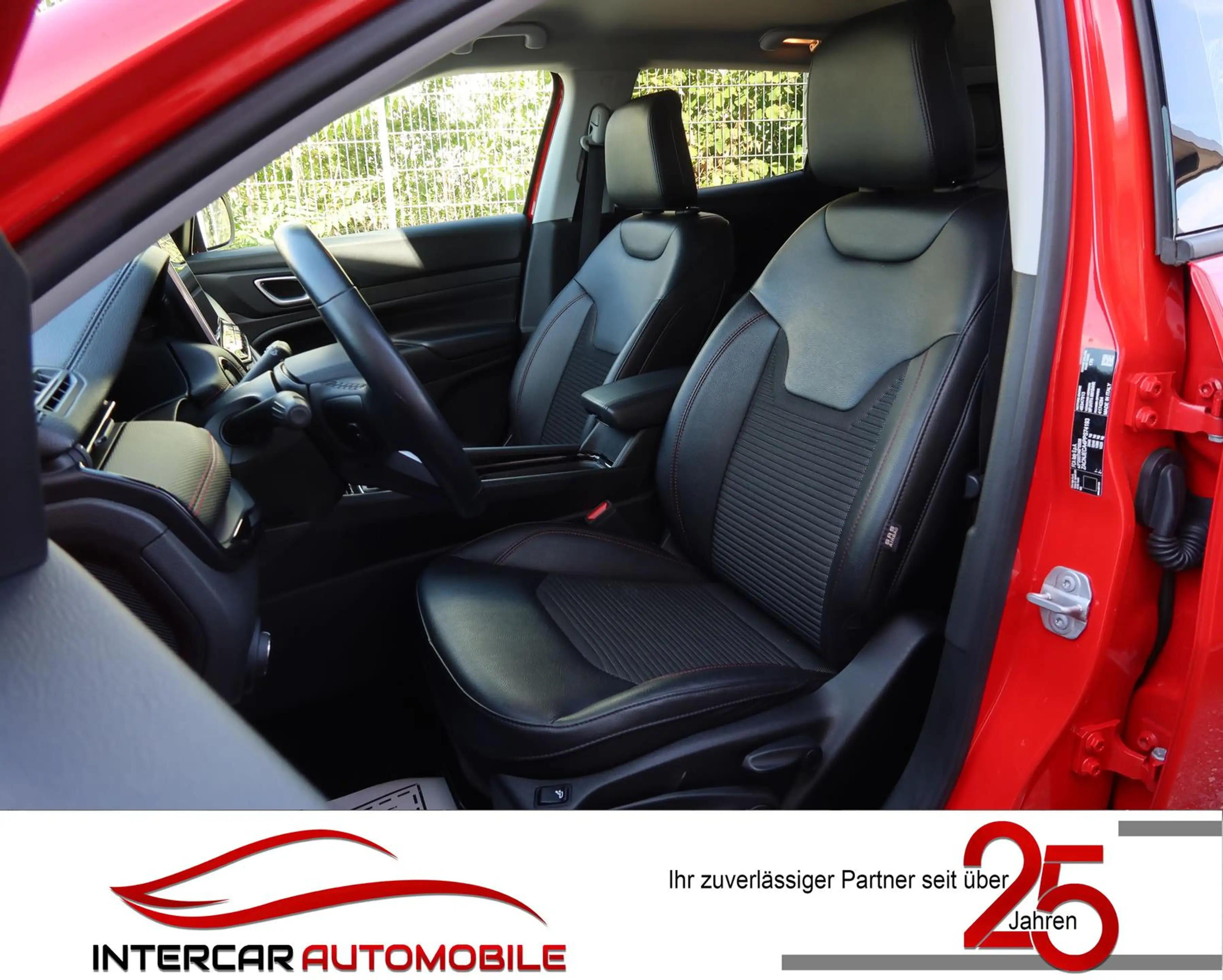 Jeep Compass Red 1.5 M-Air Mild-Hybrid Premium |360°| — photo 4