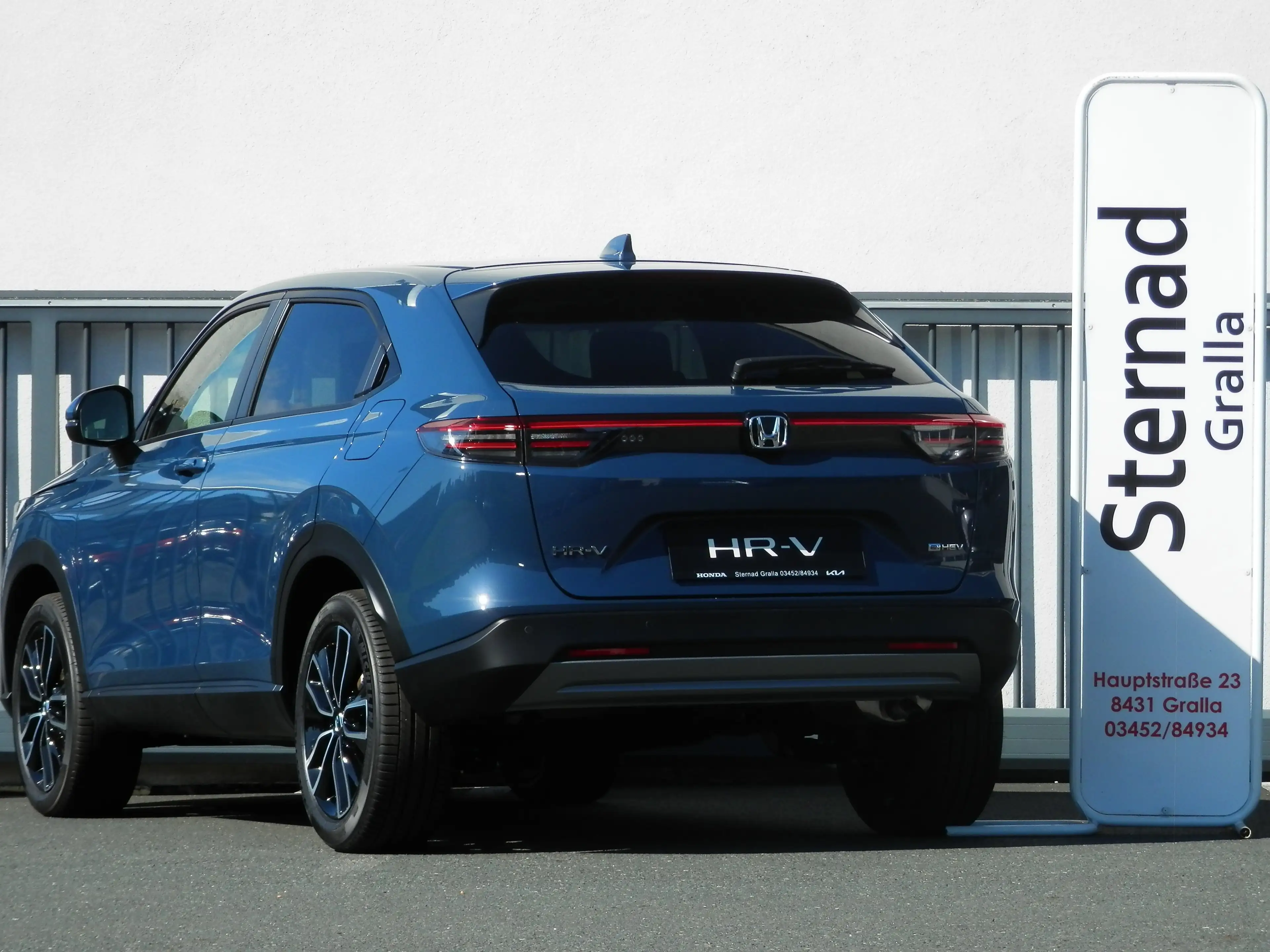 Honda HR-V 1,5 i-MMD Hybrid 2WD Elegance Aut. — photo 4