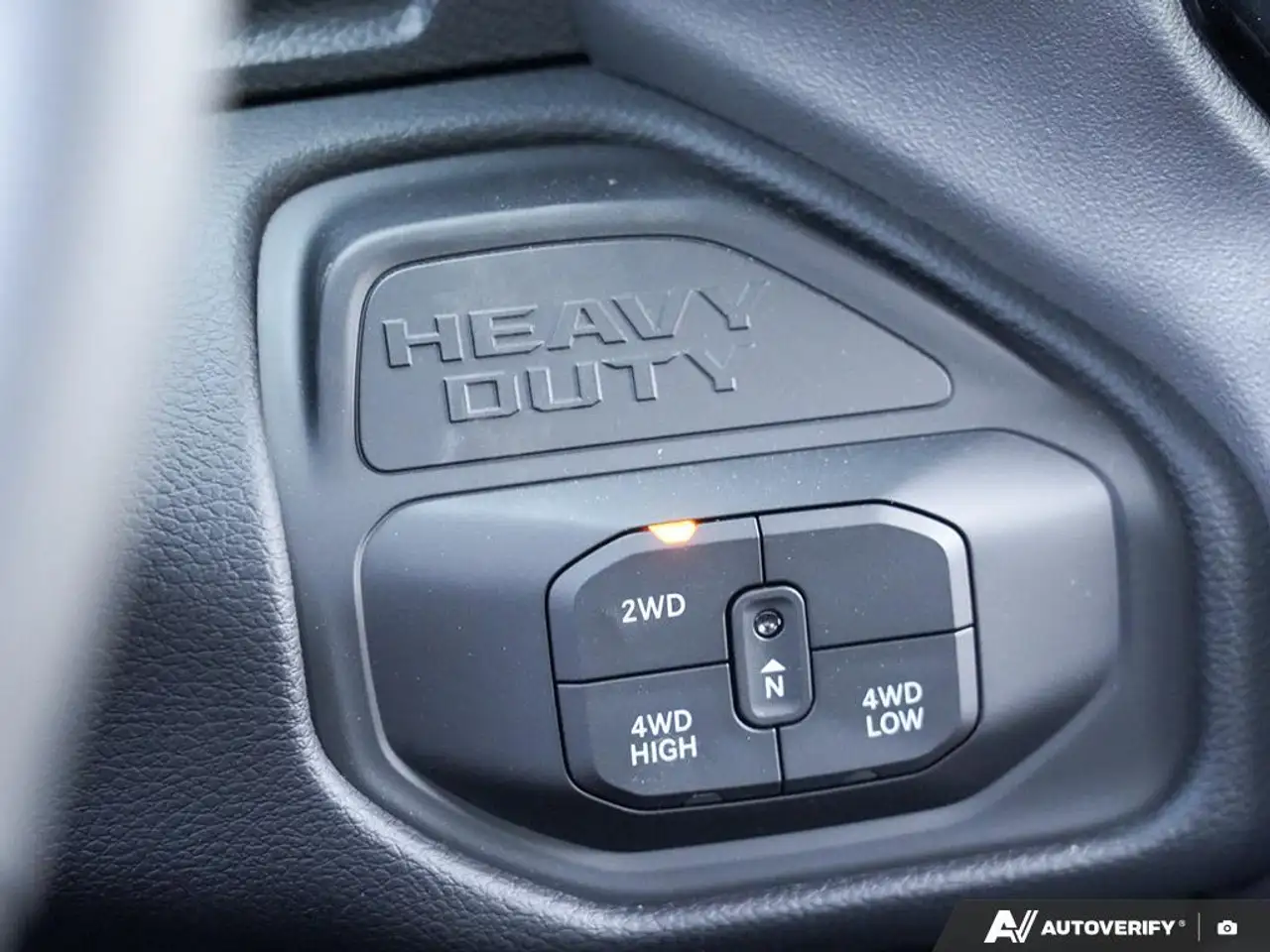RAM 2500 снимка RAM 2500