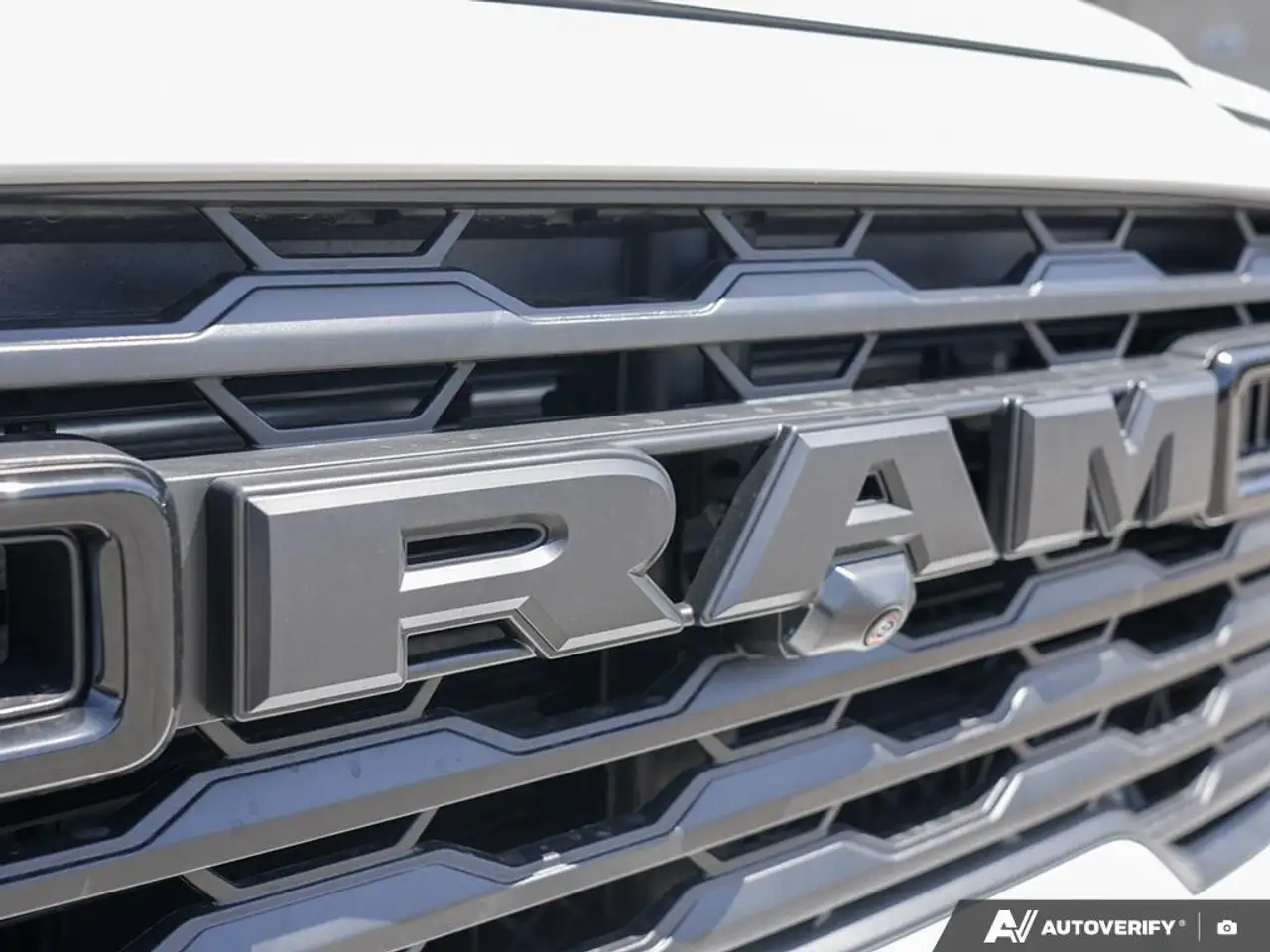RAM 2500 снимка RAM 2500