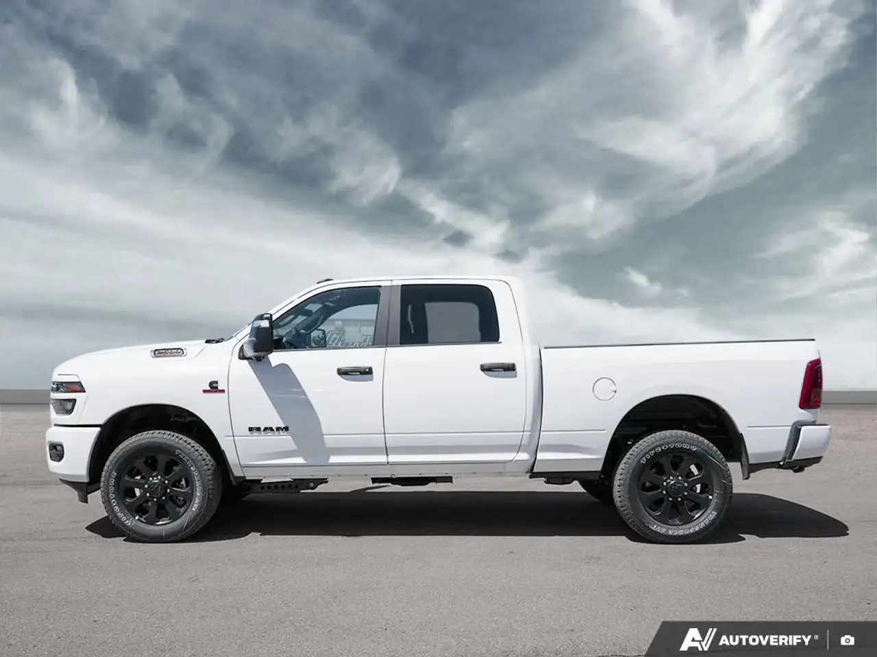 RAM 2500 снимка RAM 2500