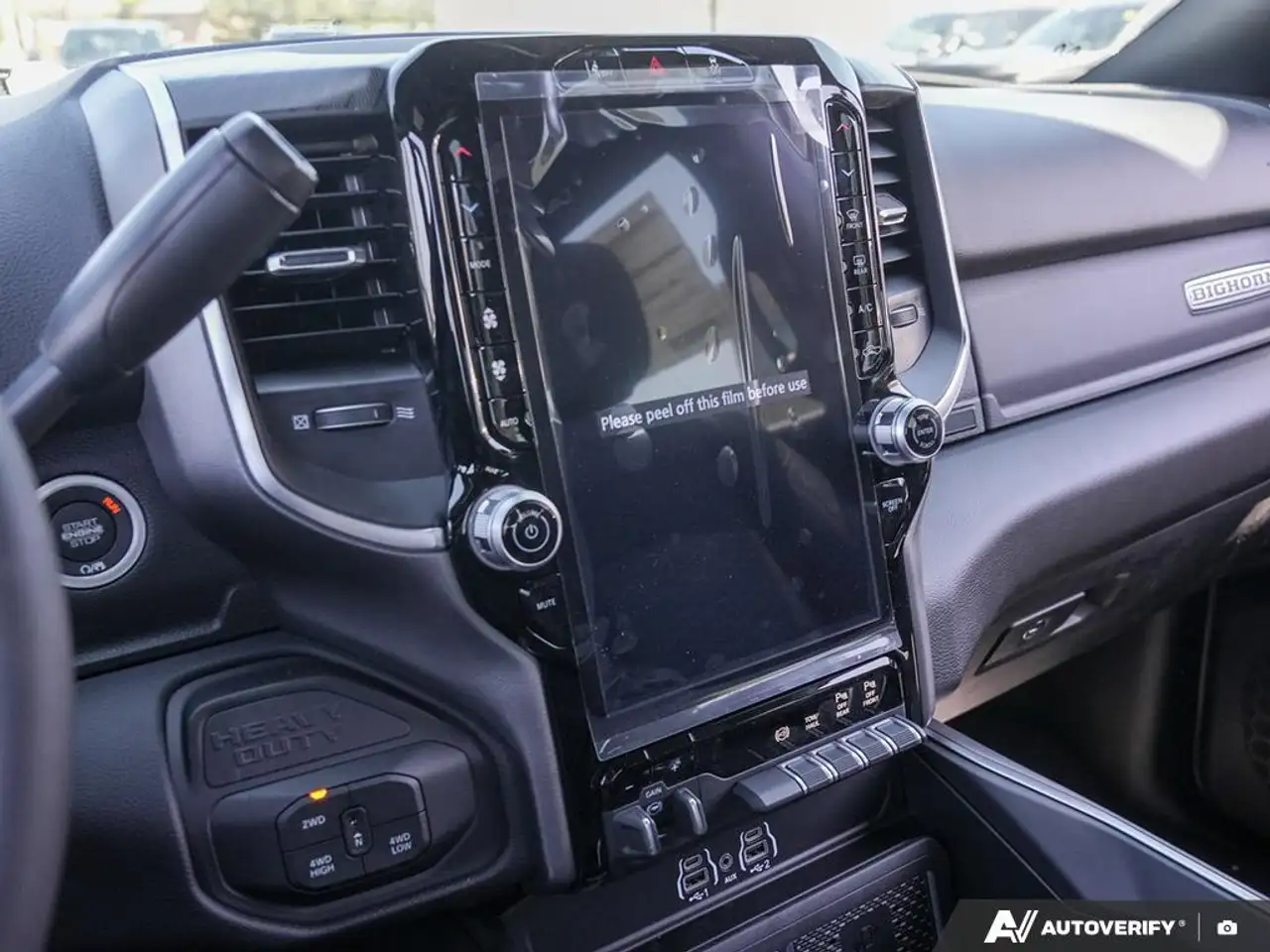 RAM 2500 снимка RAM 2500