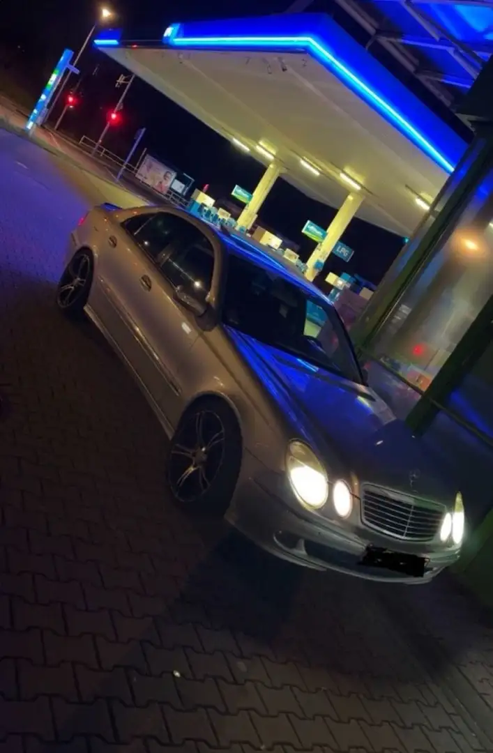 Mercedes-Benz E 500 Avantgarde - 1
