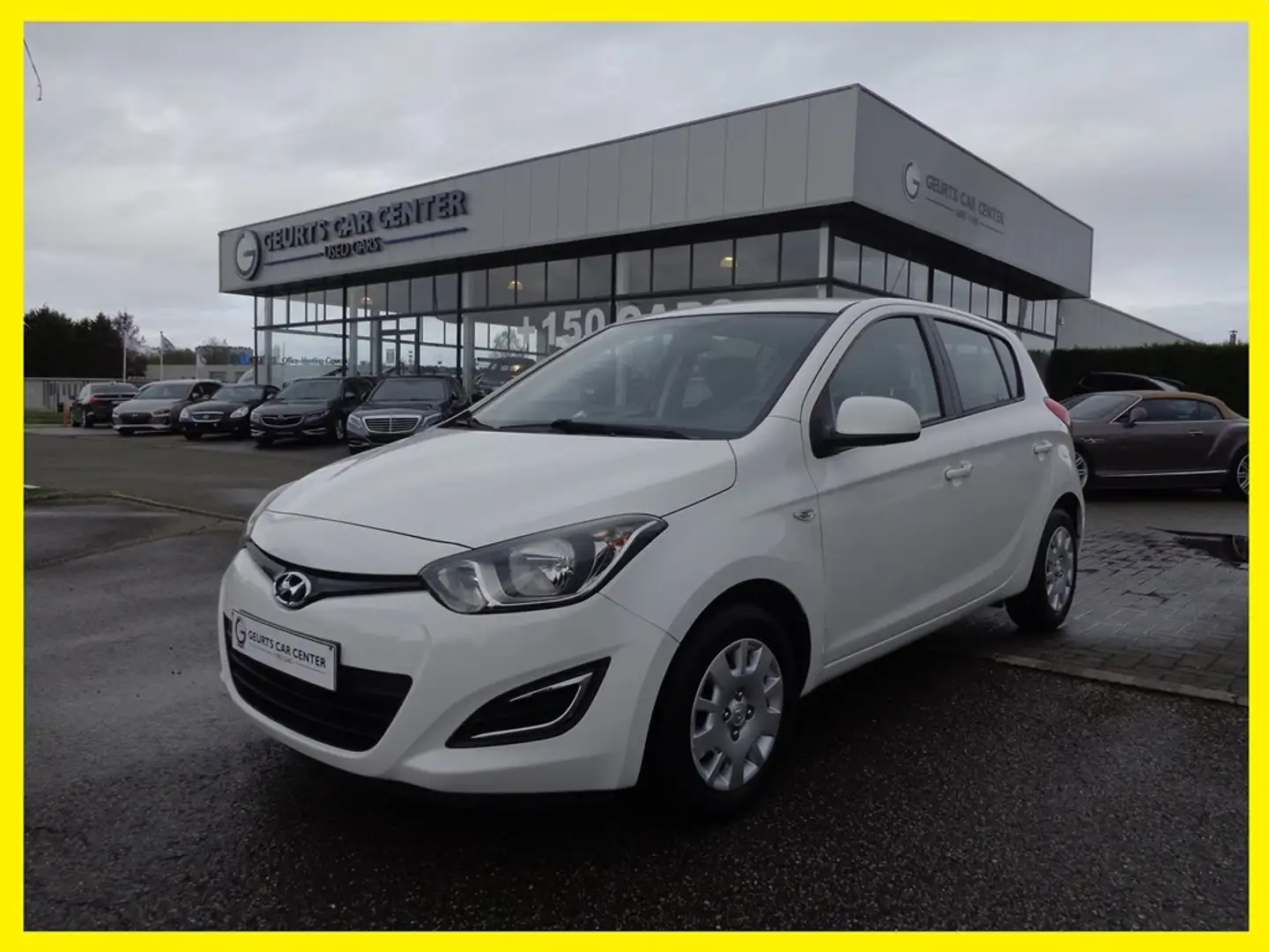 Hyundai i20 1.1 CRDi € 8.499 All-in ! Wit - 1