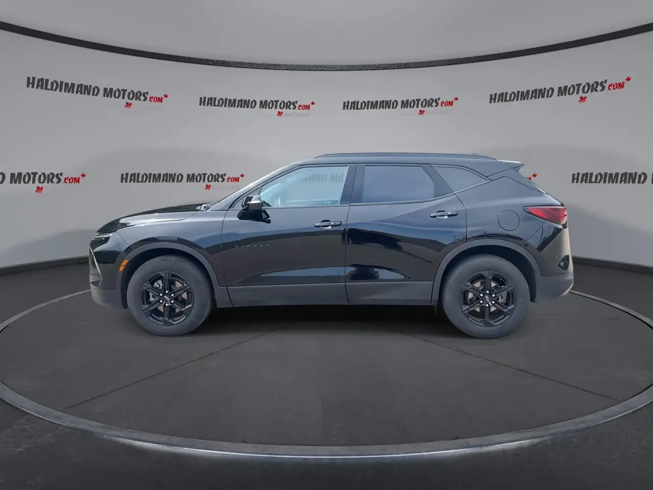 Chevrolet Blazer photo Chevrolet Blazer