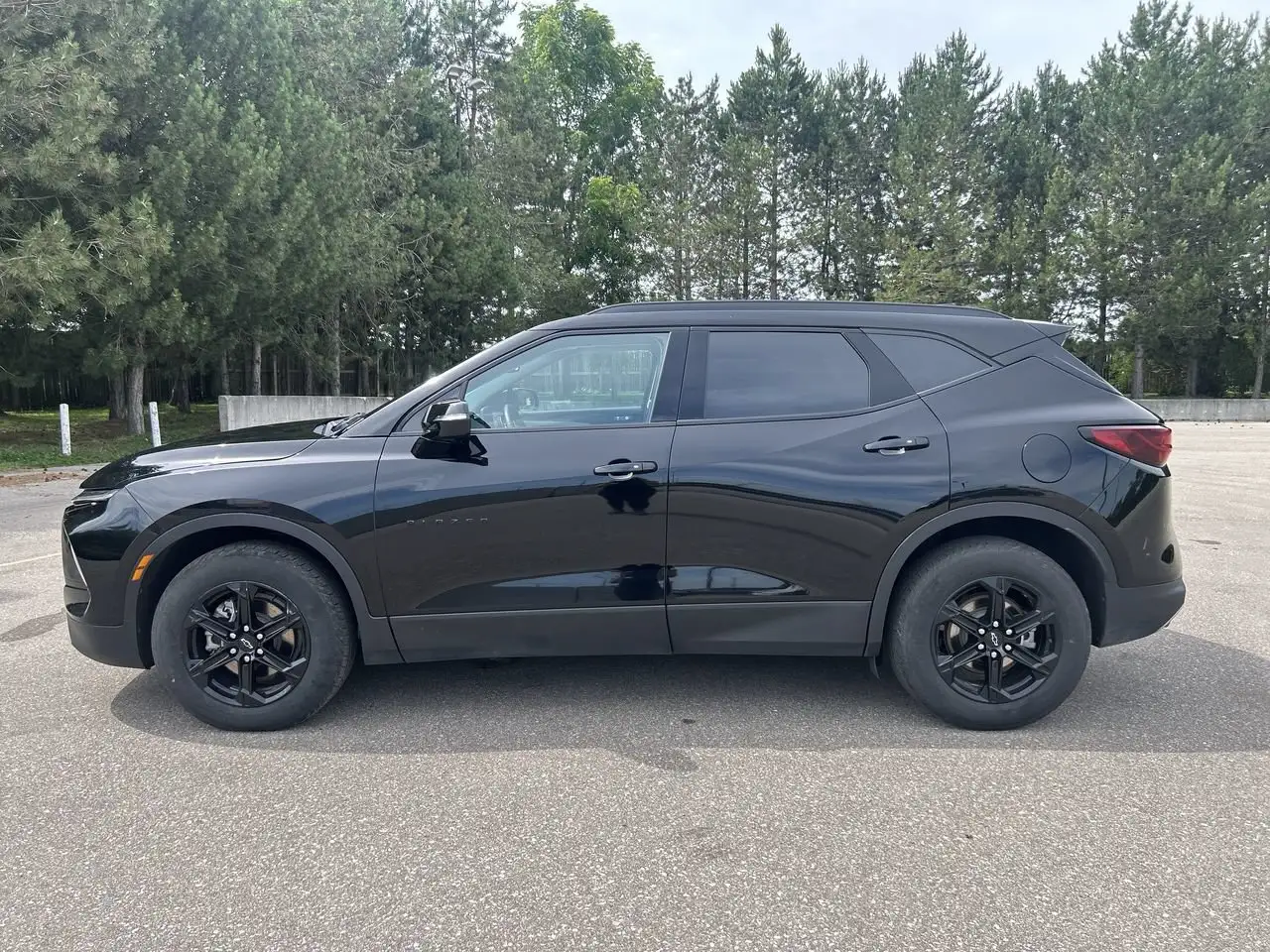 Chevrolet Blazer photo Chevrolet Blazer