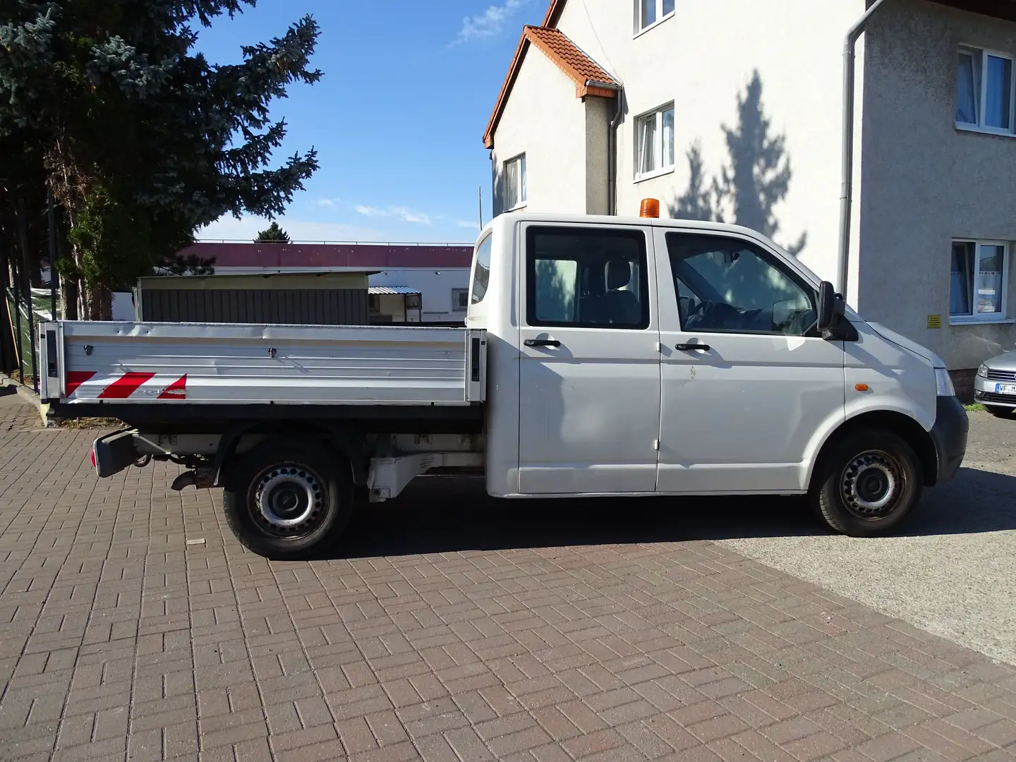 Volkswagen T5 Transporter DOPPELKAB*ZR+TÜV NEU*SCHECKHEFT*KUPPLUNG NEU Weiß - 2