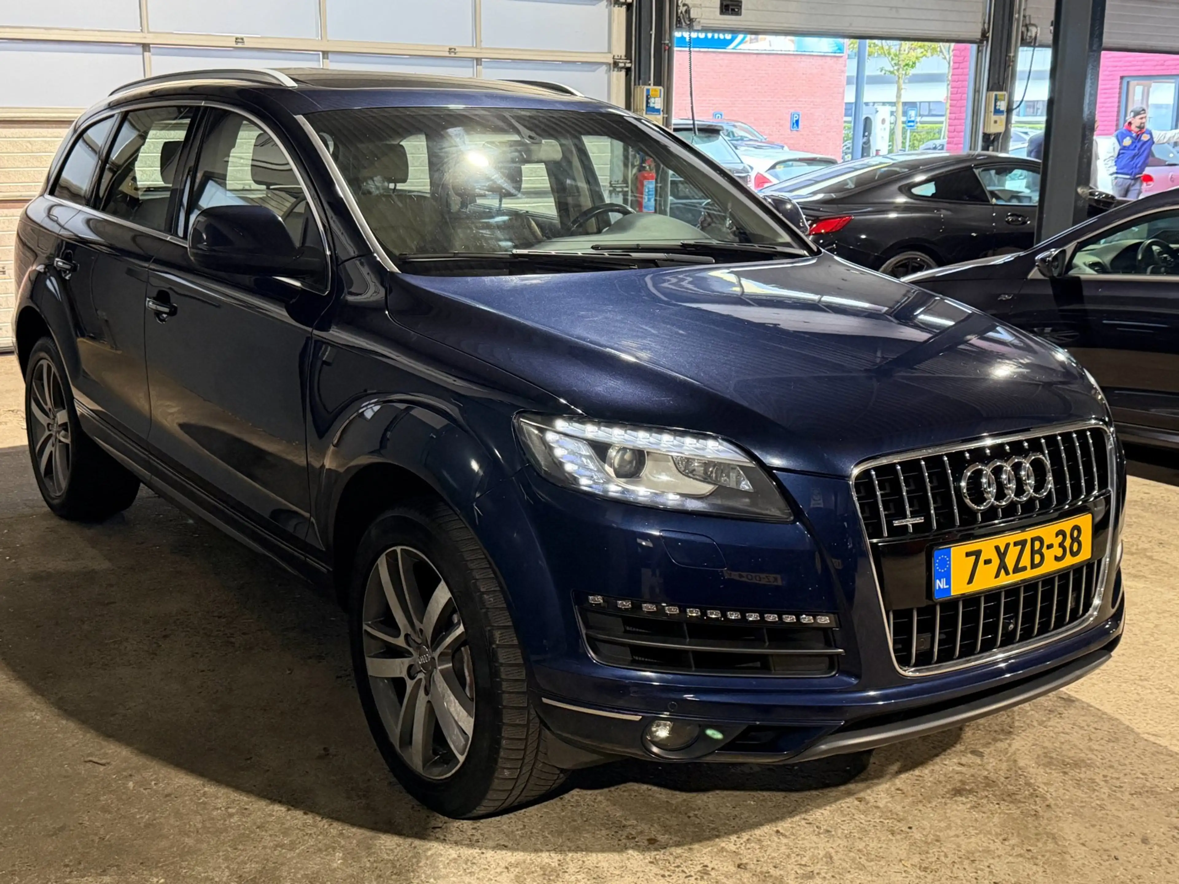 Audi Q7 3.0 TFSI quattro Pro Line 7 Persoons Leder Panoram — photo 5