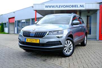 1.0 TSI Business Edition Navi|Adapt.Cruise|1e Eig|