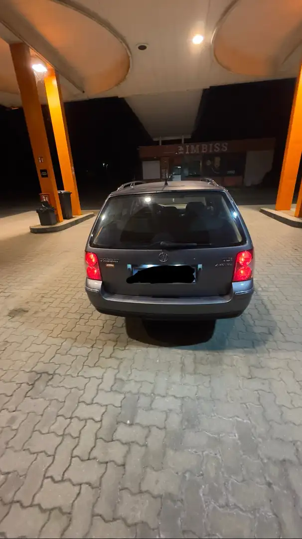 Volkswagen Passat Variant 1,9 Edition TDI 4motion - 2