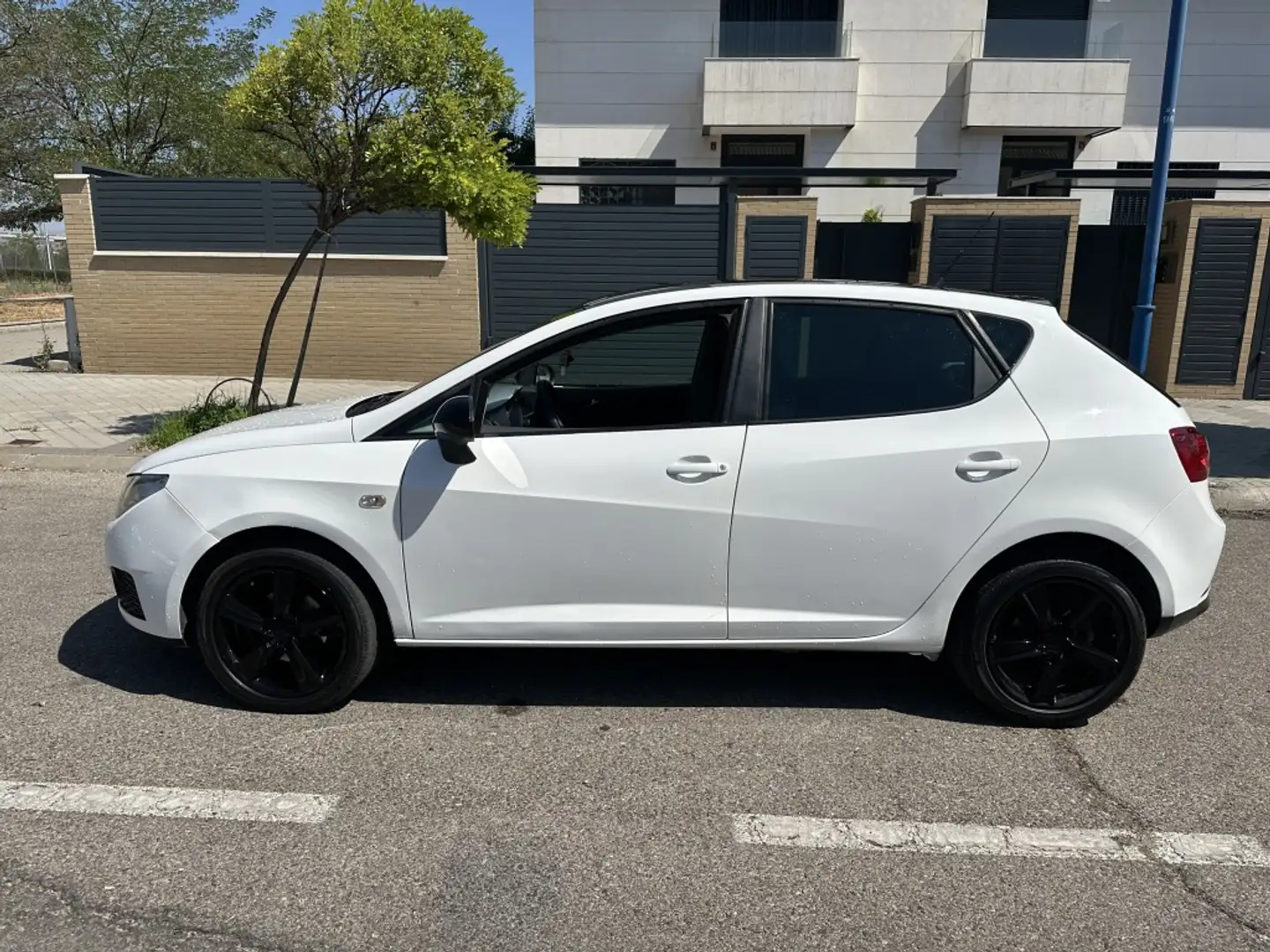 SEAT Ibiza 1.6TDI CR Style 90 Blanco - 2