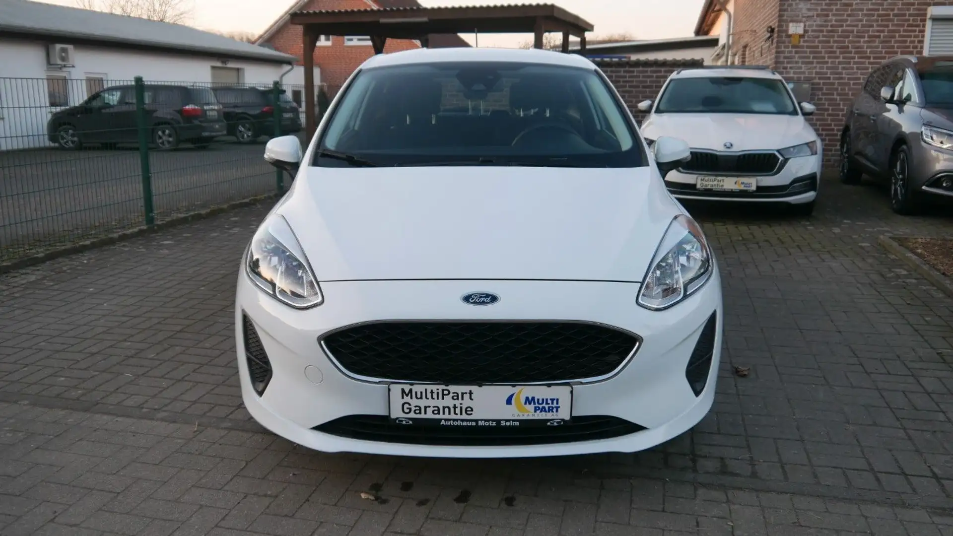 Ford Fiesta Trend Inspektion neu Weiß - 2