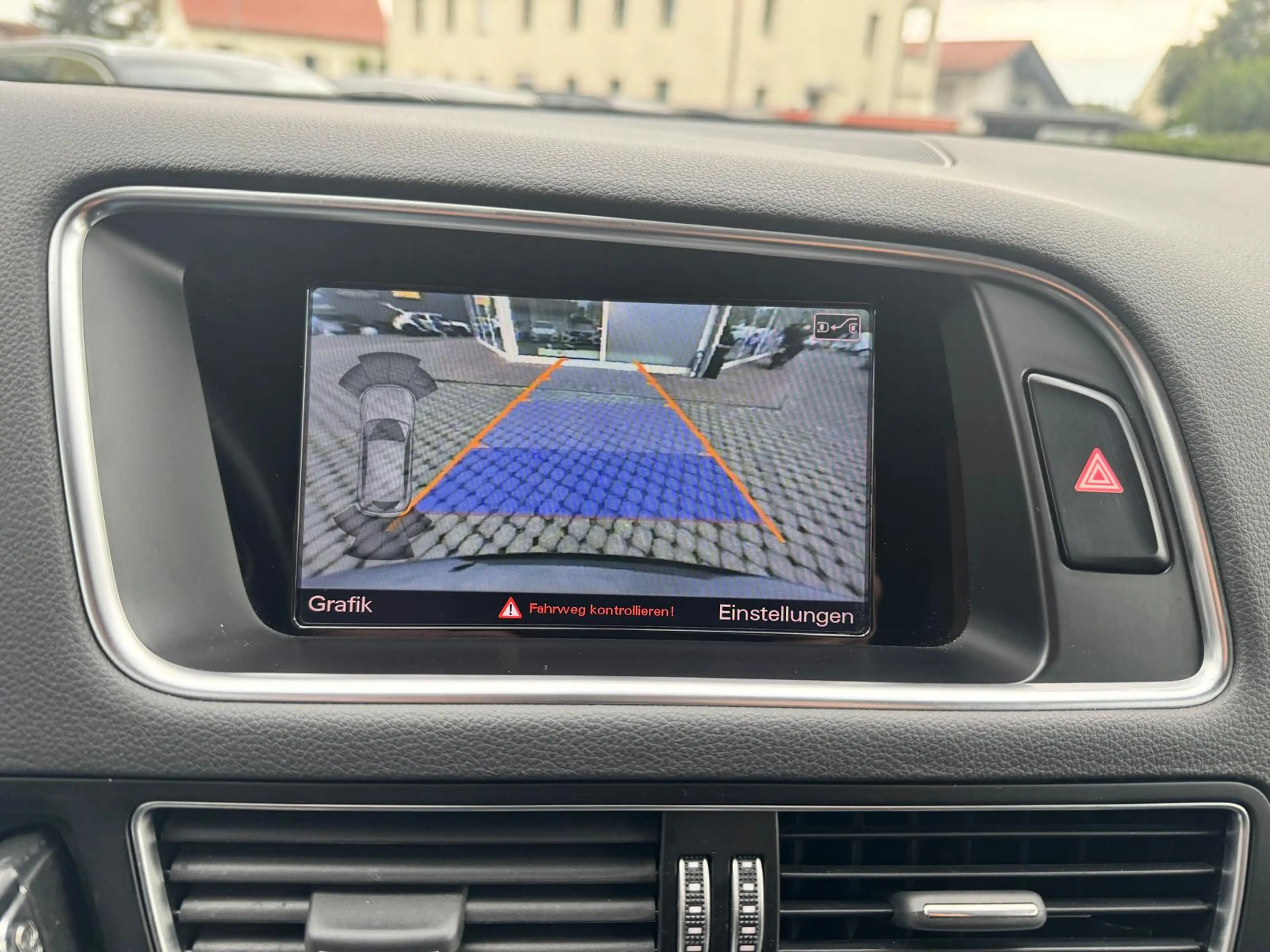 Audi SQ5 3.0 TDI competition quattro LED NAVI KLIMA — photo 13