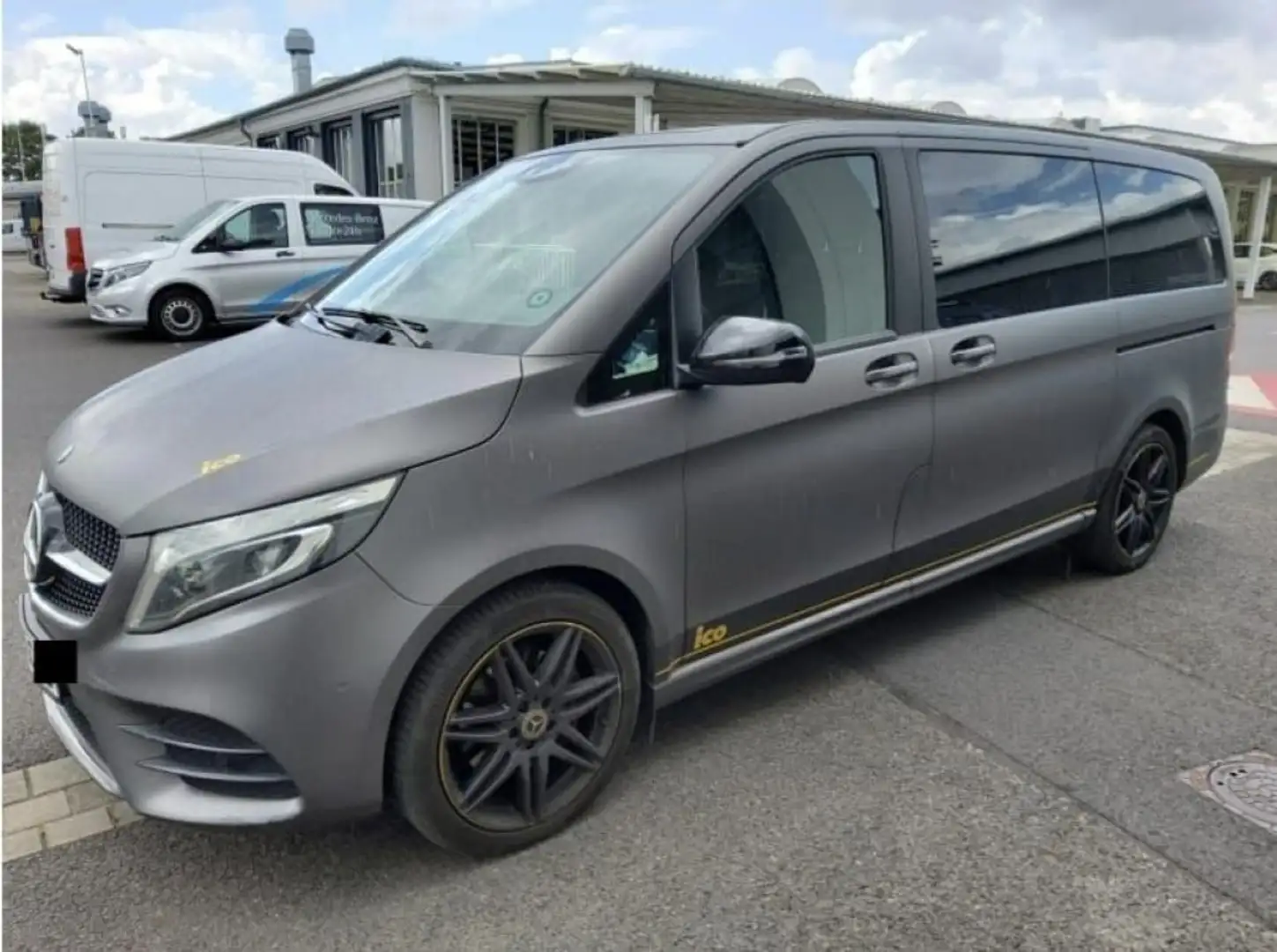 Mercedes-Benz V 300 V 300 d lang 9G-TRONIC Edition|AMG-LINE|AHK|NAVI - 2