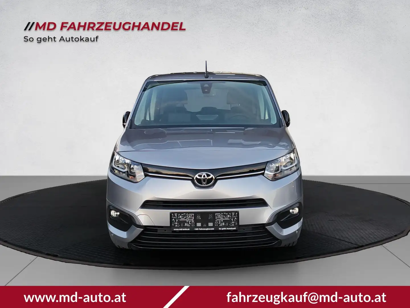 Toyota Proace City L2 96 kW (131 PS), Schalt. 6-Gang, Frontantrieb Silber - 2