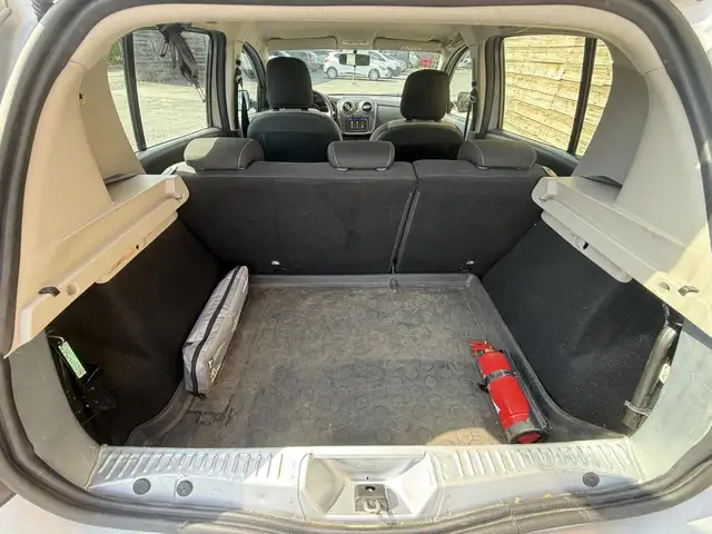 Dacia Sandero view 6