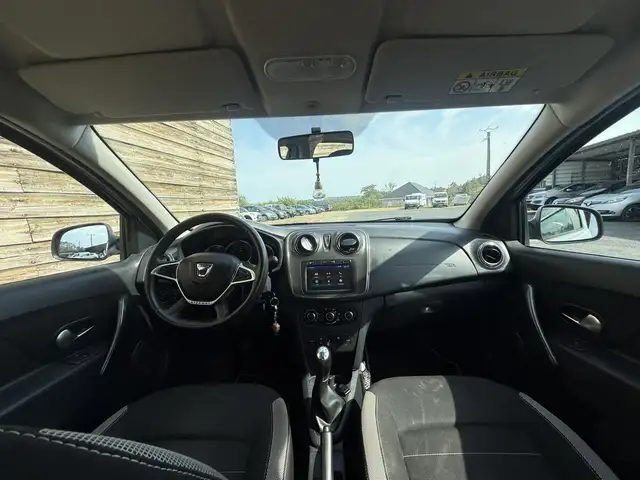 Dacia Sandero view 14
