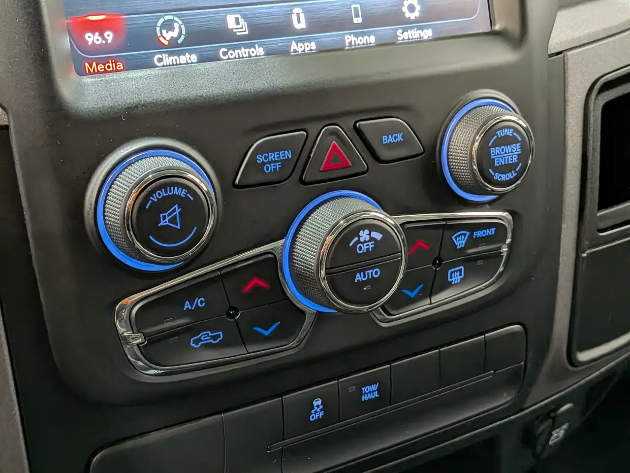 RAM 1500 fotografie RAM 1500
