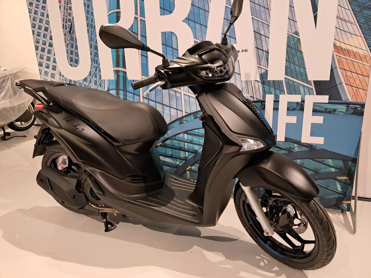 Piaggio Liberty 125 S Nero - 2