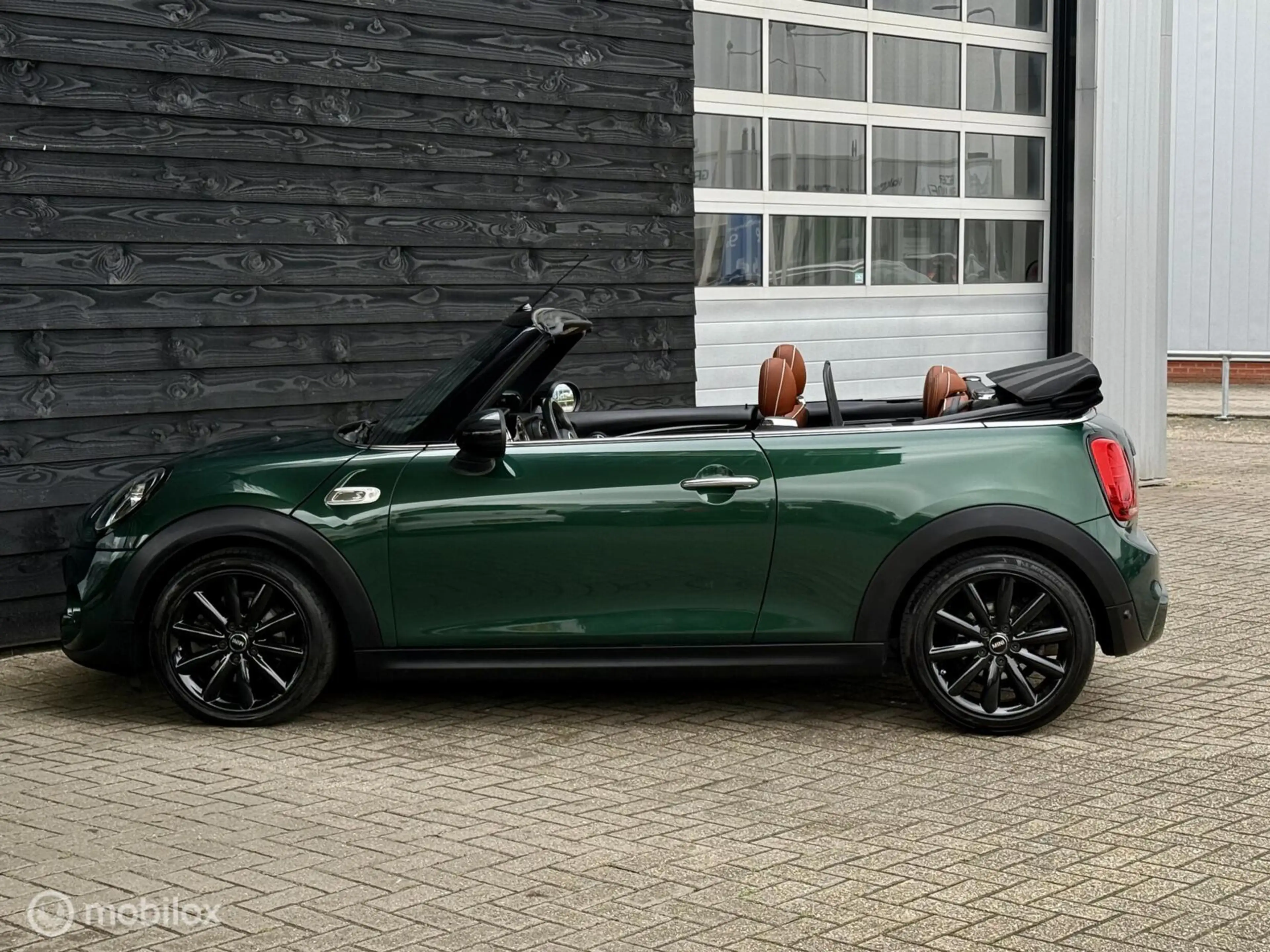 MINI Cooper S Cabrio 2.0 Chili | Leder | Automaat | LED | HK — photo 4