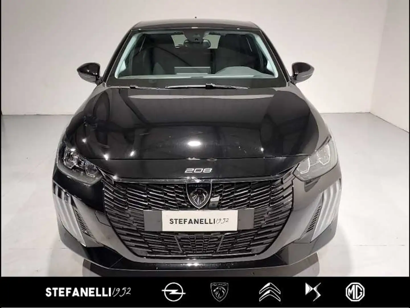 Peugeot 208 1.2 PureTech Allure Nero - 2