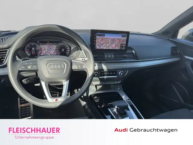 Audi Q5 view 15