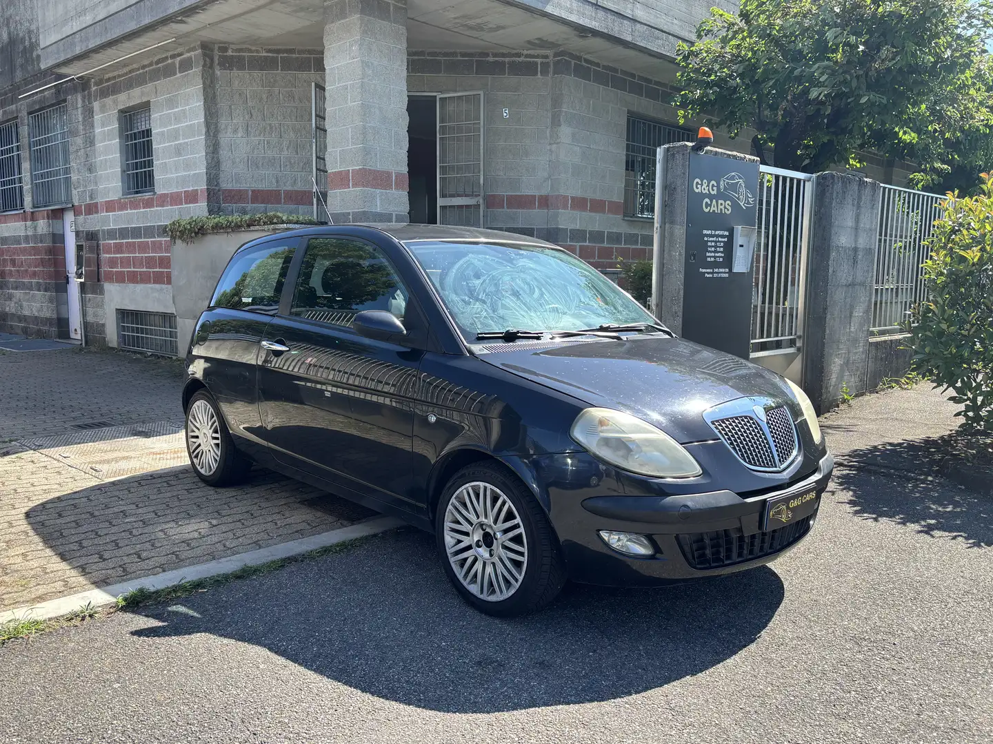Lancia Ypsilon Y 1.2 Elefantino Blu - 2