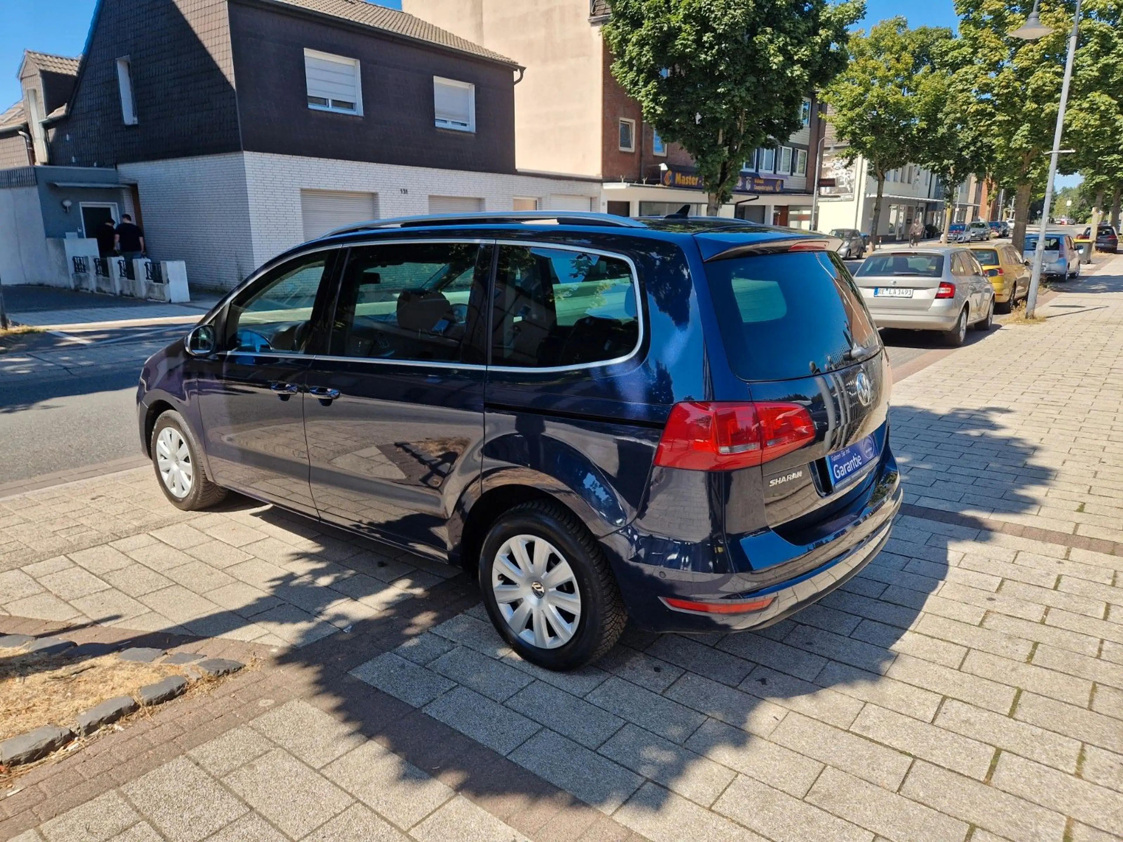 Volkswagen Sharan Highline BMT *2.Hand*7-Sitzer*LED*Leder* — photo 7