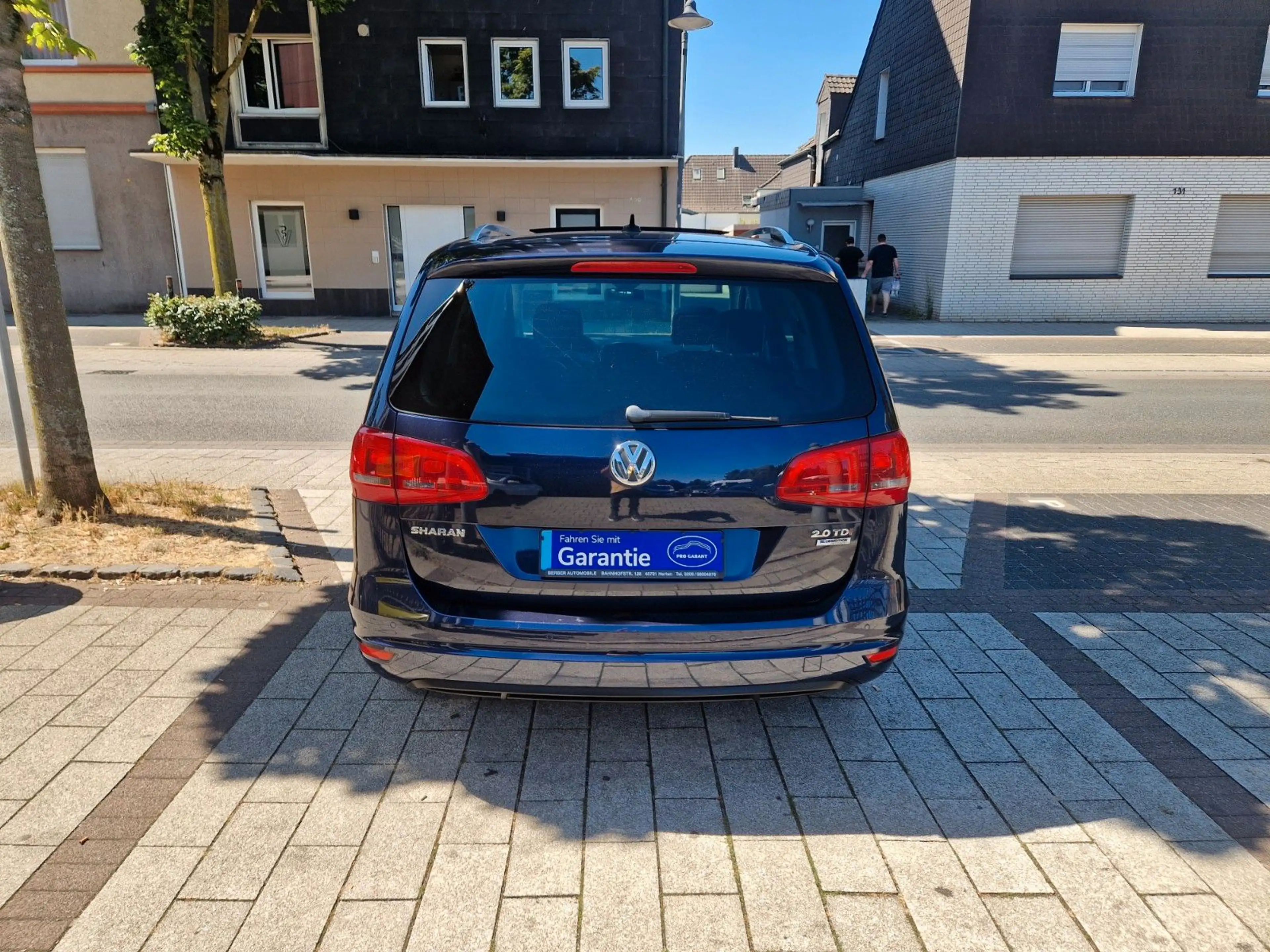 Volkswagen Sharan Highline BMT *2.Hand*7-Sitzer*LED*Leder* — photo 6