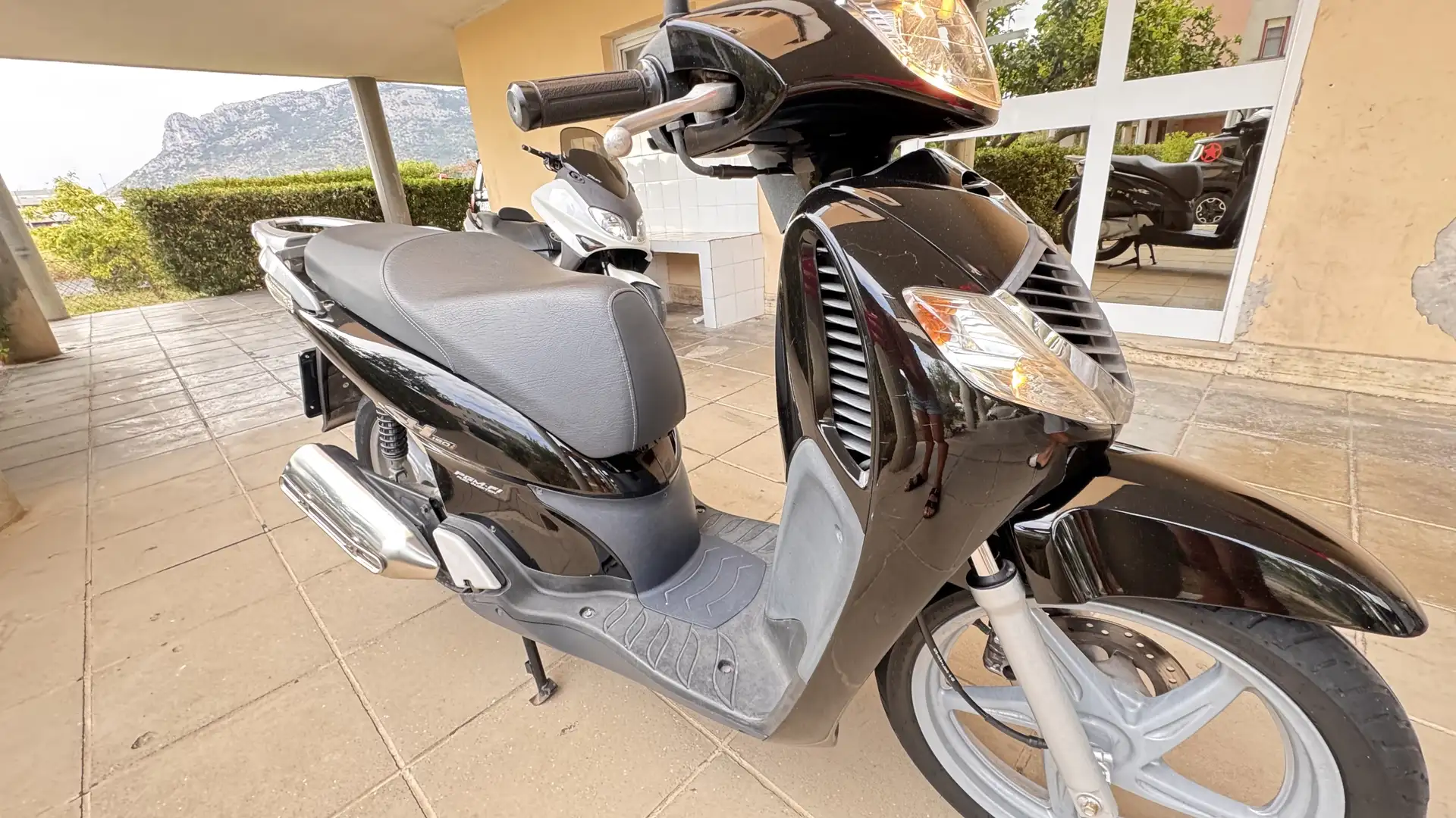 Honda SH 150i Ignezione - 2