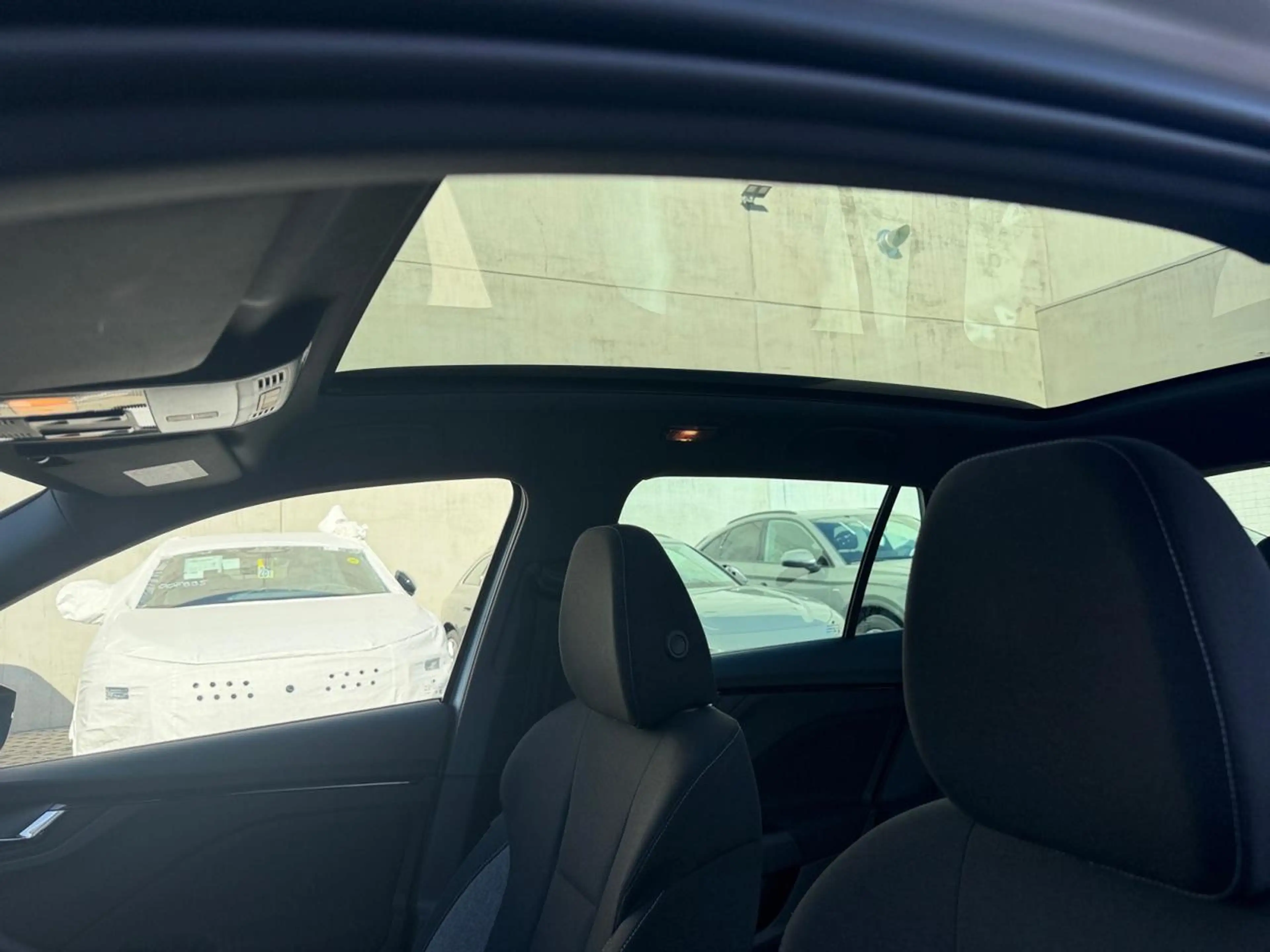 Skoda Kamiq 1.0 TSI Selection — photo 21