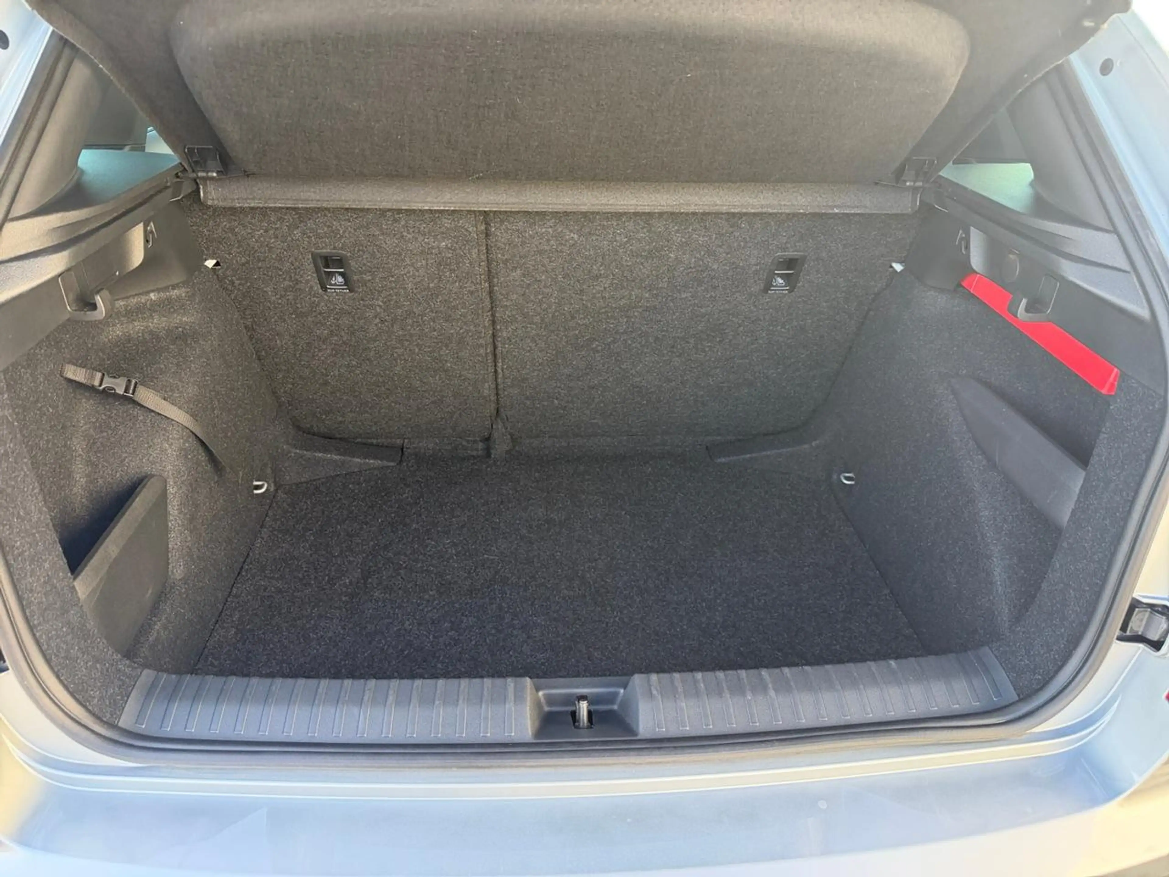 Skoda Kamiq 1.0 TSI Selection — photo 18