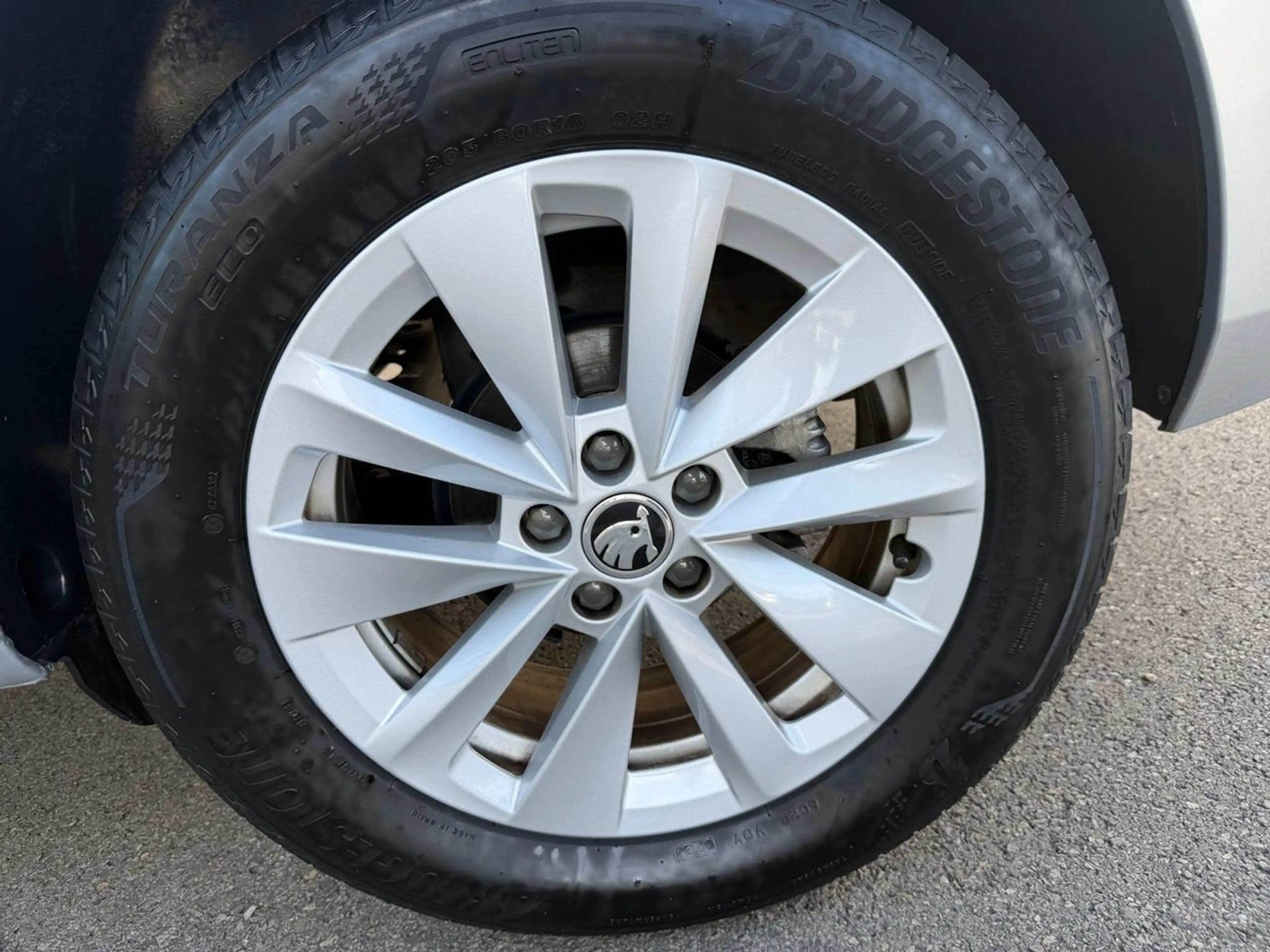 Skoda Kamiq 1.0 TSI Selection — photo 19