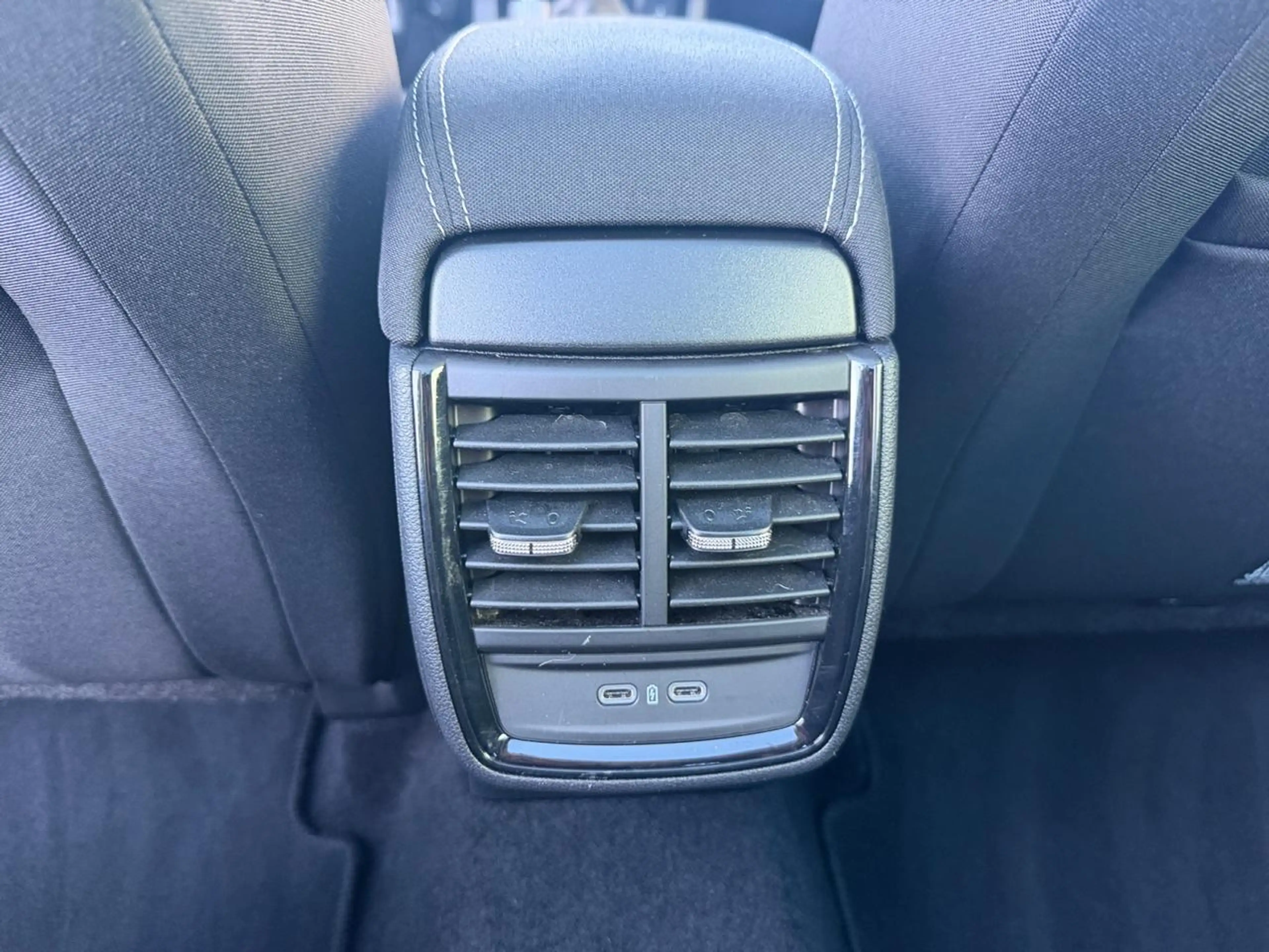 Skoda Kamiq 1.0 TSI Selection — photo 10