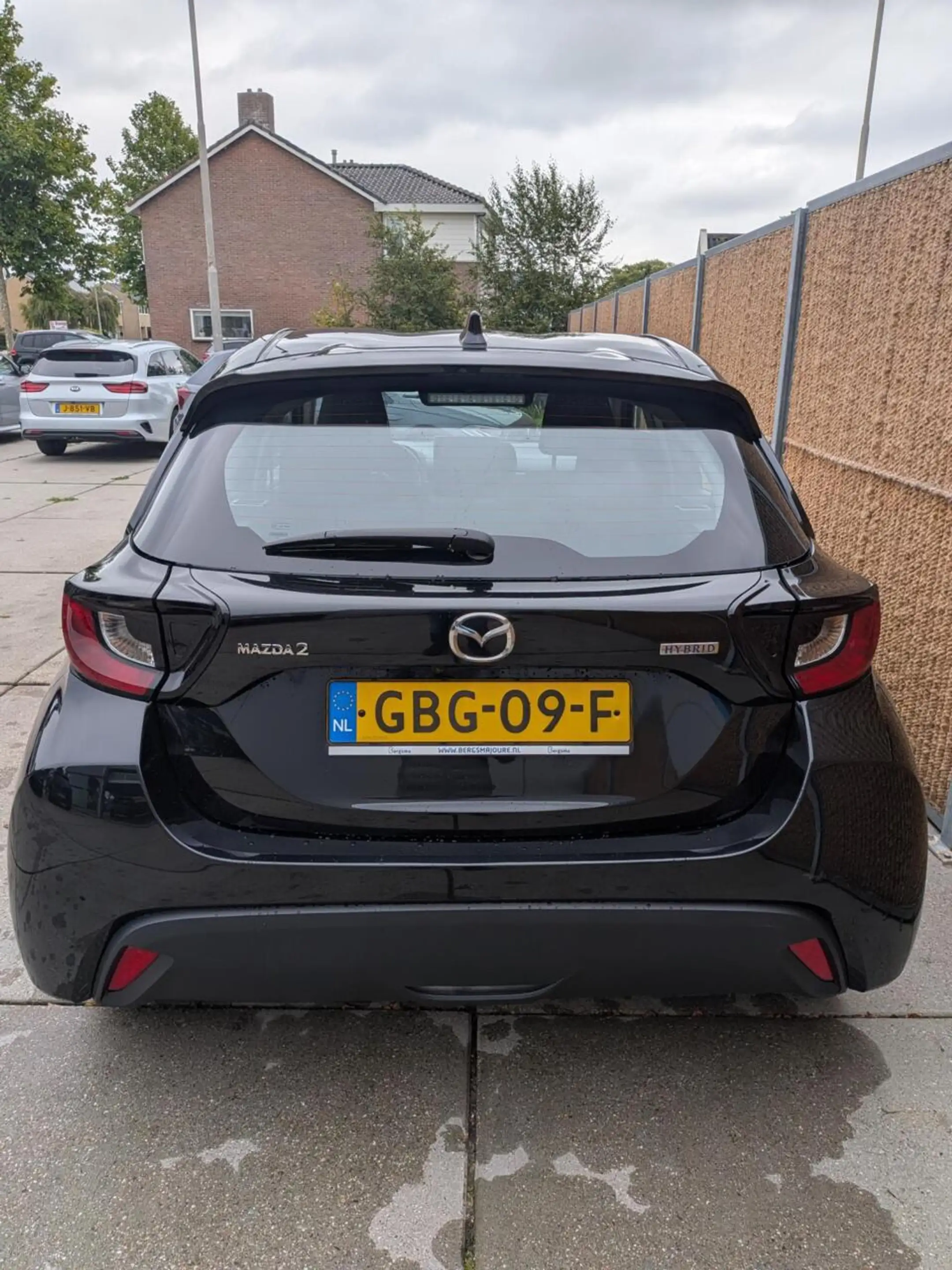 Mazda 2 Hybrid 1.5 Centre-line — photo 10