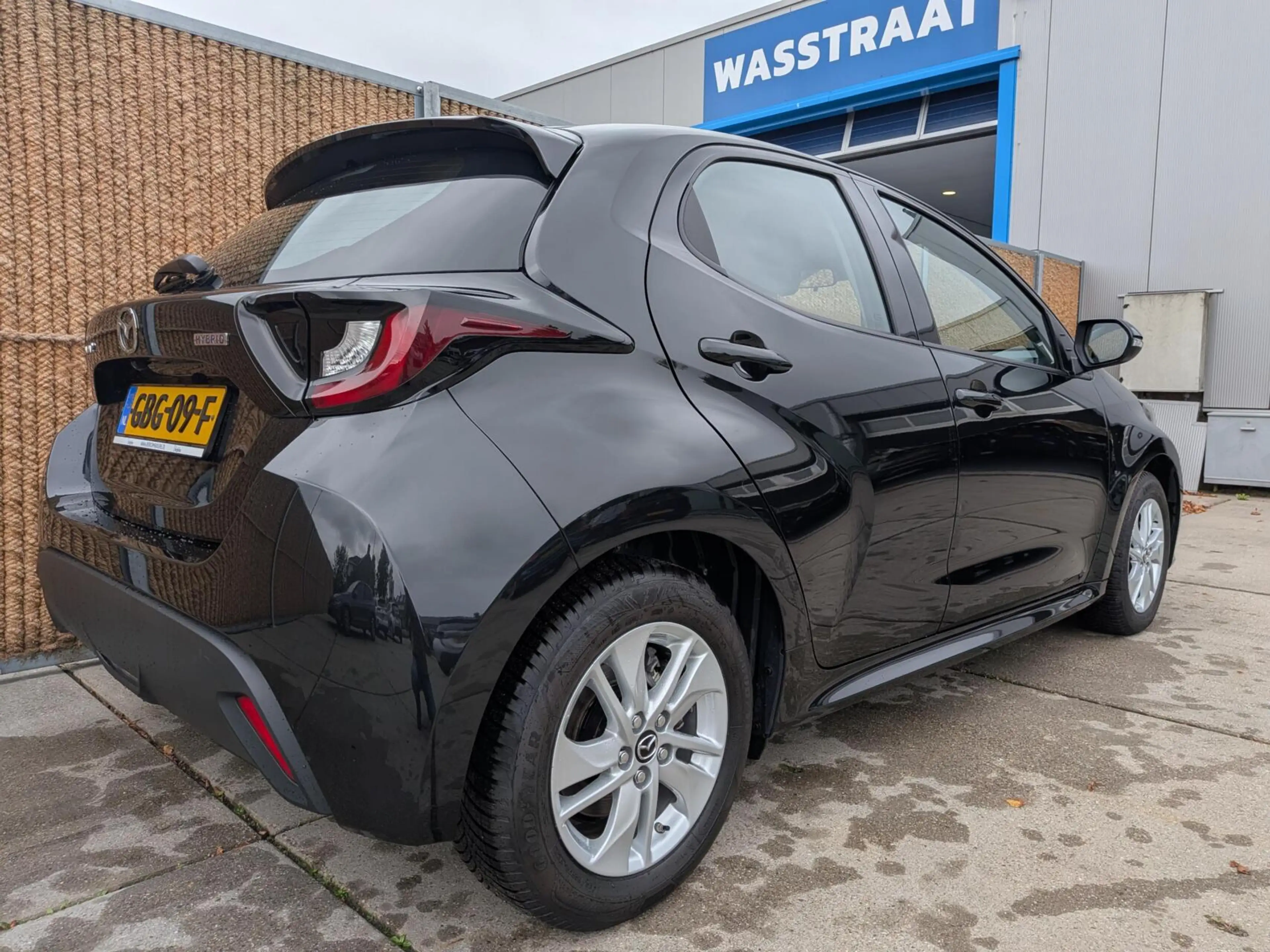 Mazda 2 Hybrid 1.5 Centre-line — photo 6