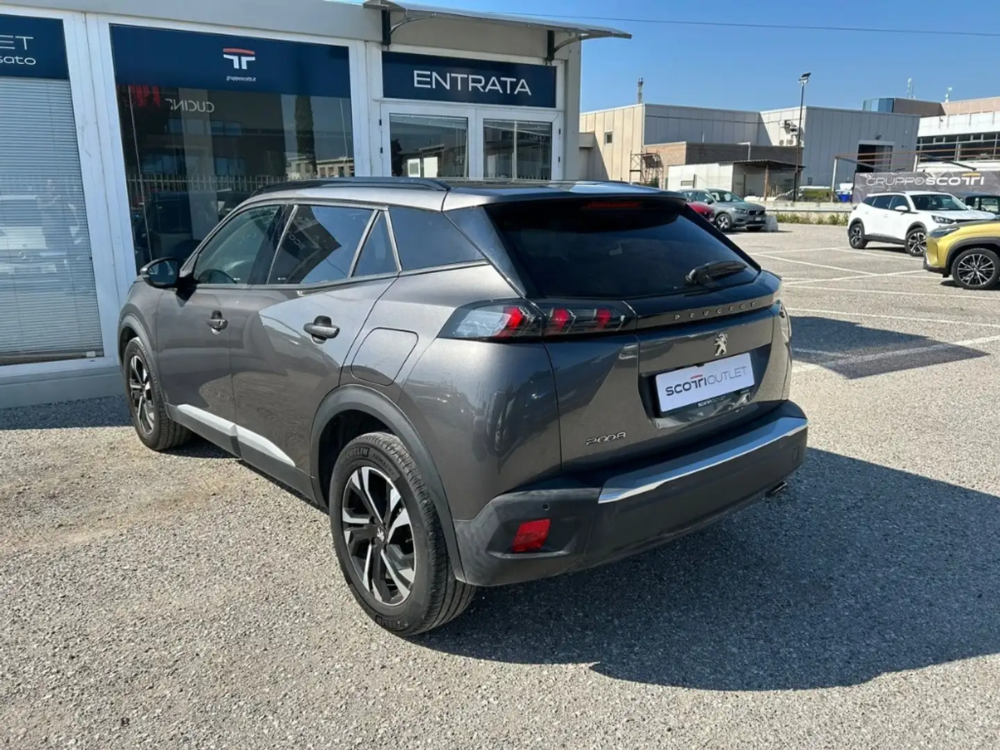 Peugeot 2008 BlueHDi 110 S&S Allure Pack Negro - 2