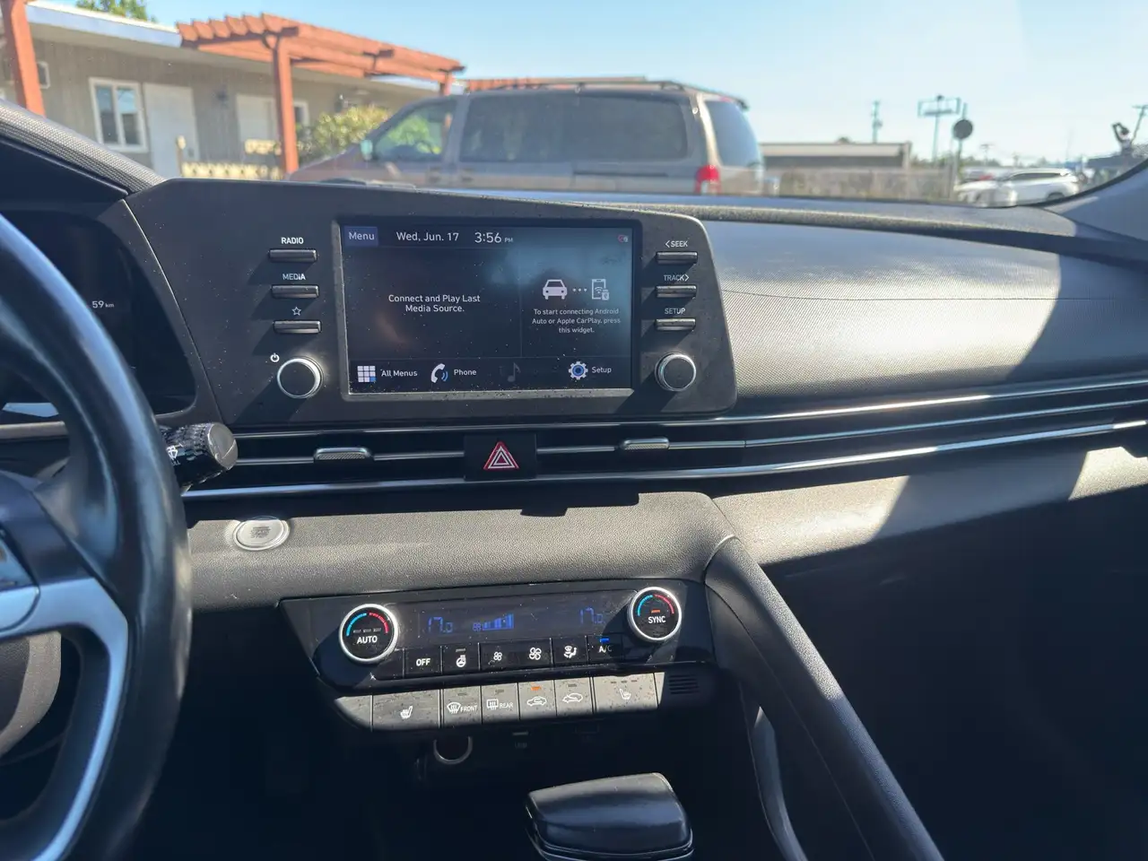 Hyundai ELANTRA снимка Hyundai ELANTRA
