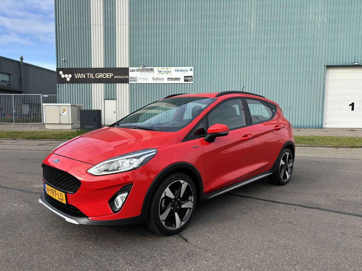 Ford Fiesta 1.0i EcoBoost Active X 6-Bak 95 PK. Nieuwe auto !! Rojo - 1
