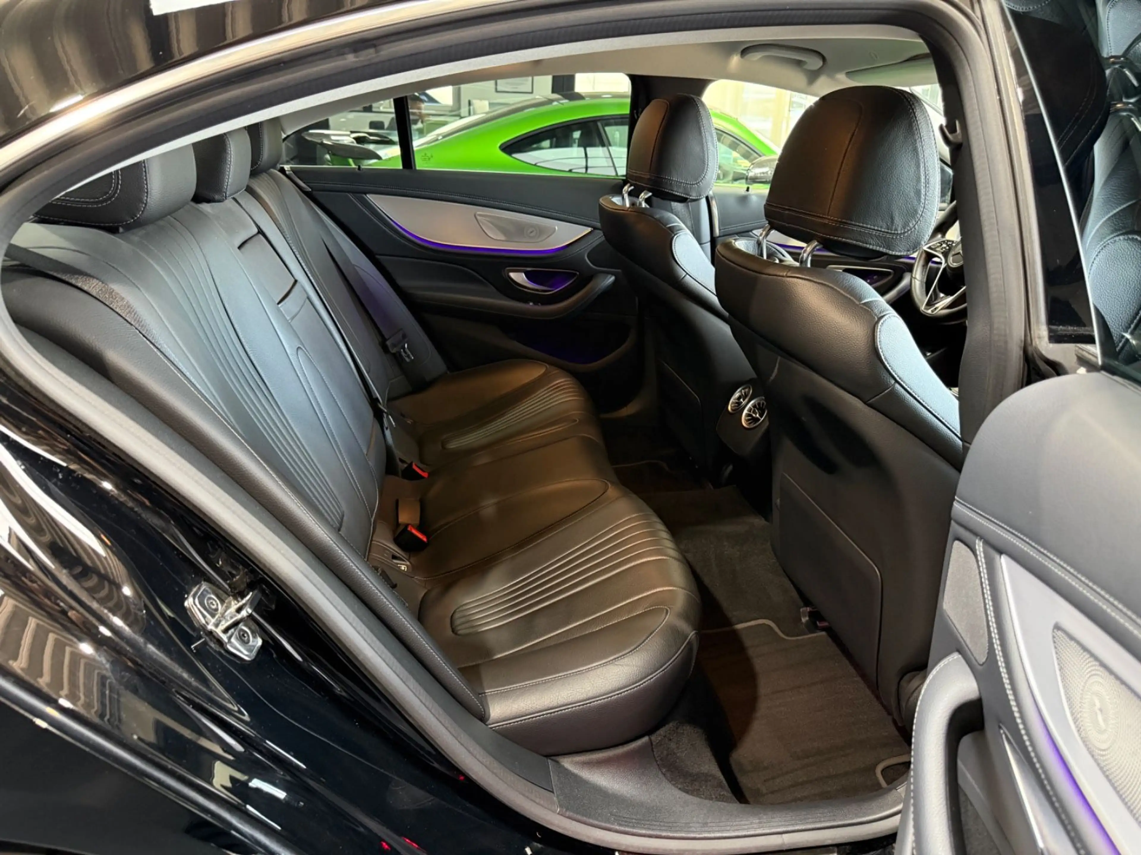 Mercedes-Benz CLS 220 d 1HD/AMG-L/Burmester/R-Kamera — photo 12