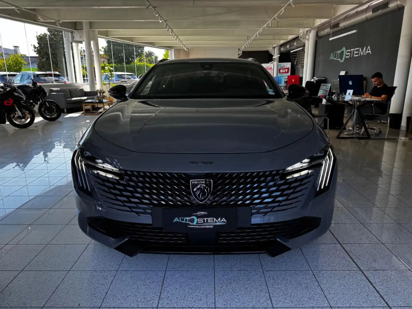 Peugeot 508 BlueHDi 130 Stop&Start EAT8 SW GT - VARI COLORI Gris - 2