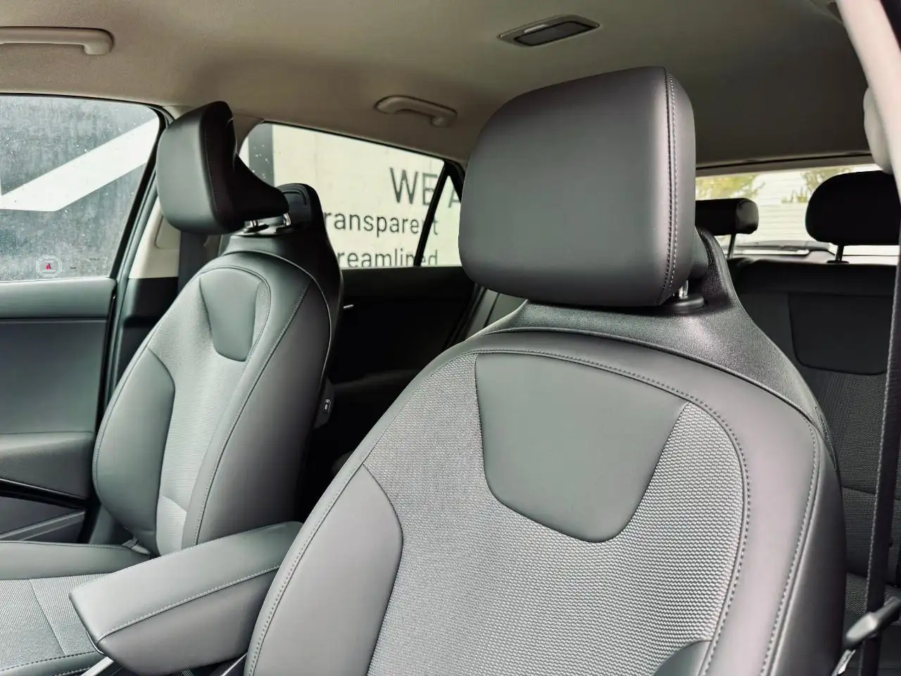Kia Niro снимка Kia Niro