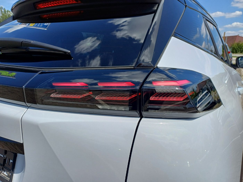 Peugeot 2008 1.2 PureTech 130 GT Tempomat*Kamera*Navi — photo 10