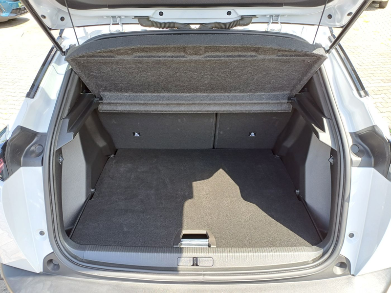 Peugeot 2008 1.2 PureTech 130 GT Tempomat*Kamera*Navi — photo 8