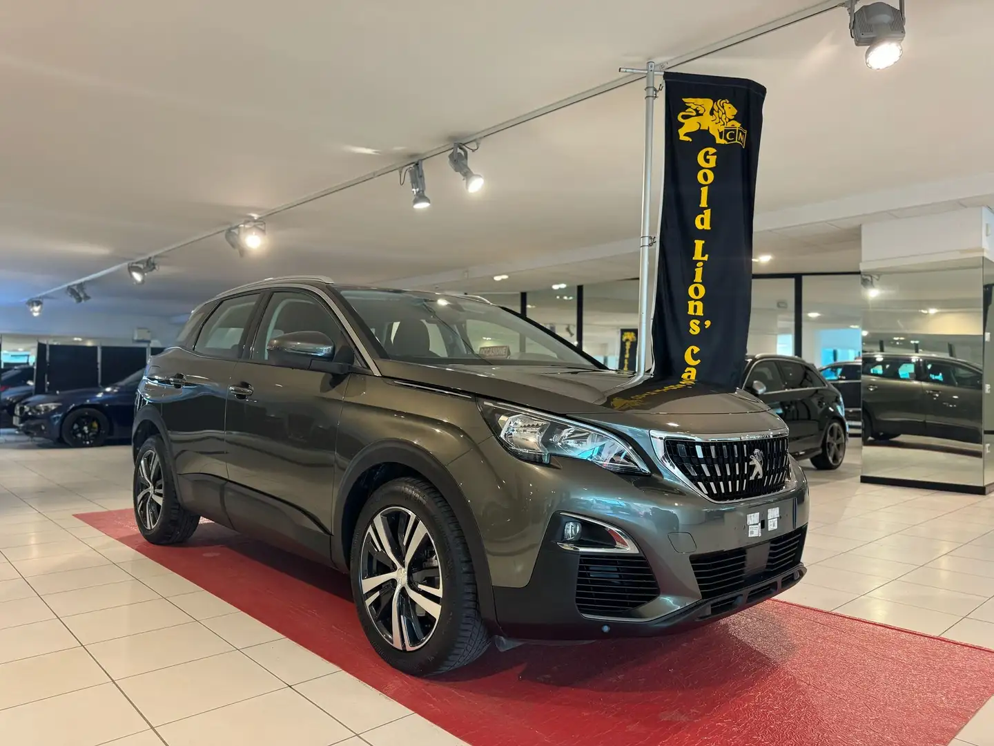 Peugeot 3008 1.5 bluehdi *PERIZIATA**UNICO PROPRIETARIO* Grigio - 1