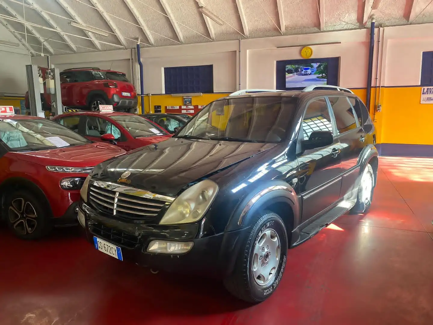 SsangYong Rexton Rexton I 2.7 xdi Premium2 Noir - 1