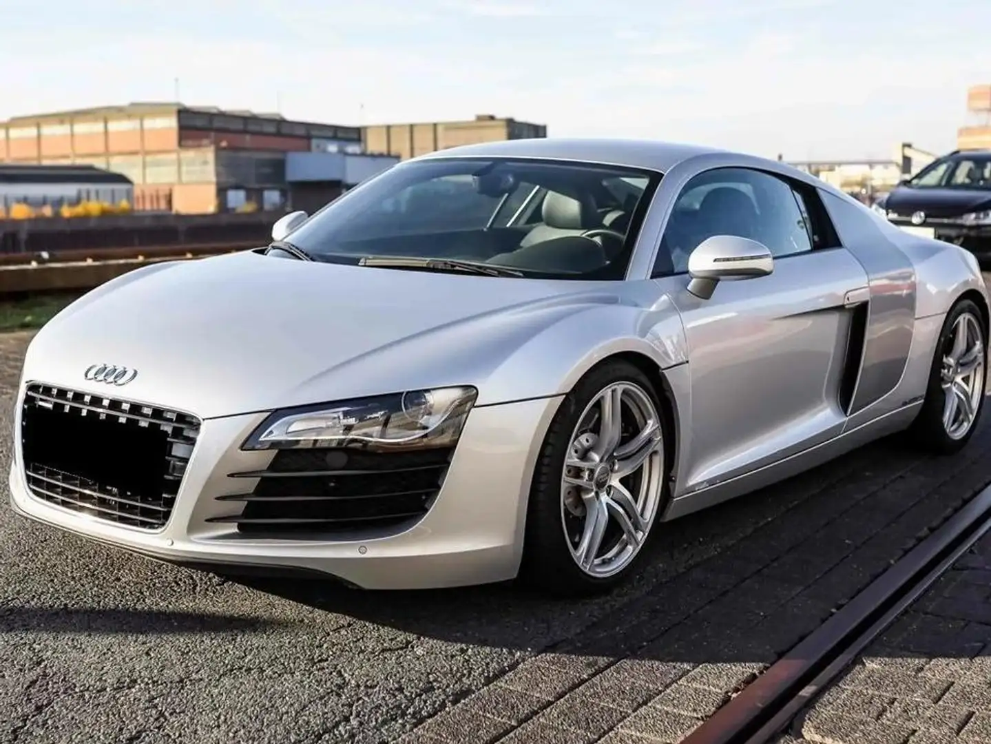 Audi R8 R8 Coupe 4.2 V8 quattro r-tronic Silber! Ezüst - 1