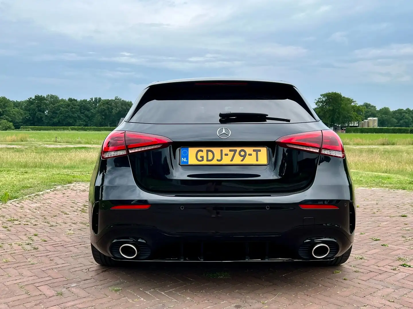 Mercedes-Benz A 220 A 220 | AMG-line | A35 pakket | 190 PK | Nero - 2