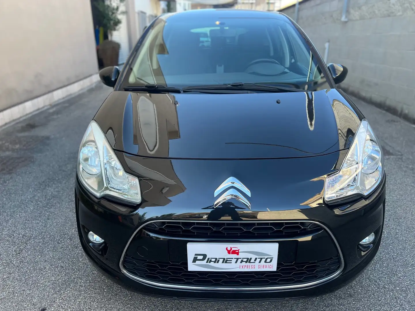 Citroen C3 1.4 75cv Exclusive OK NEOPAT. PDC/CLIMA PERFETTA! Schwarz - 2